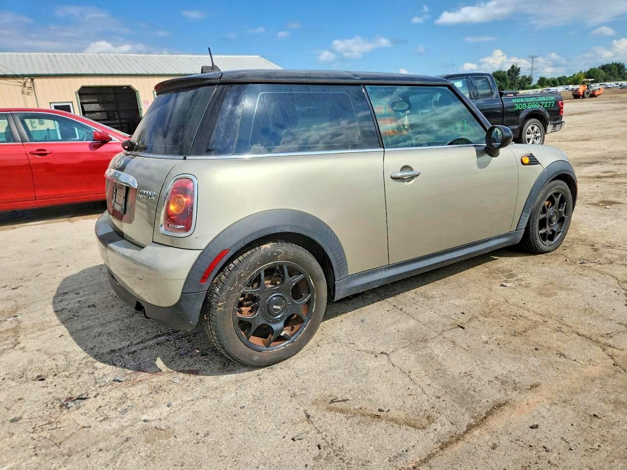 2009 Mini Cooper - Фото 3