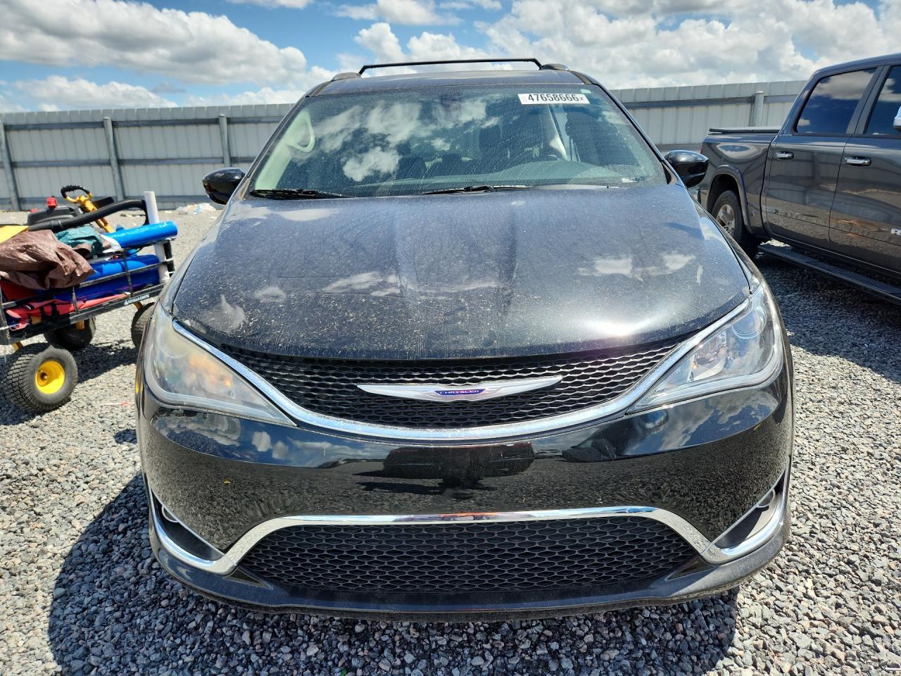 2019 Chrysler Pacifica Touring L - Image 5