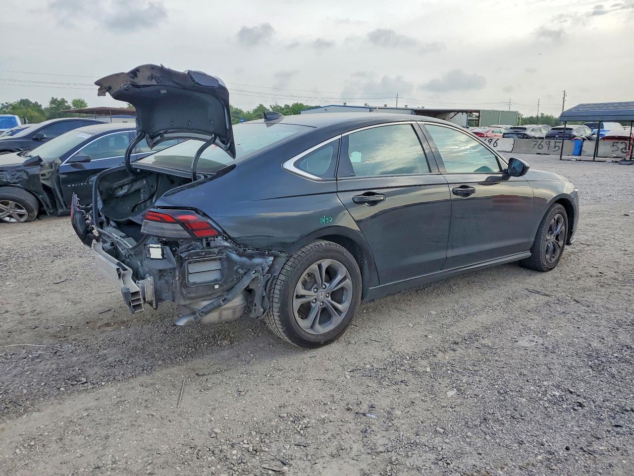 2023 Honda Accord Ex - Image 3