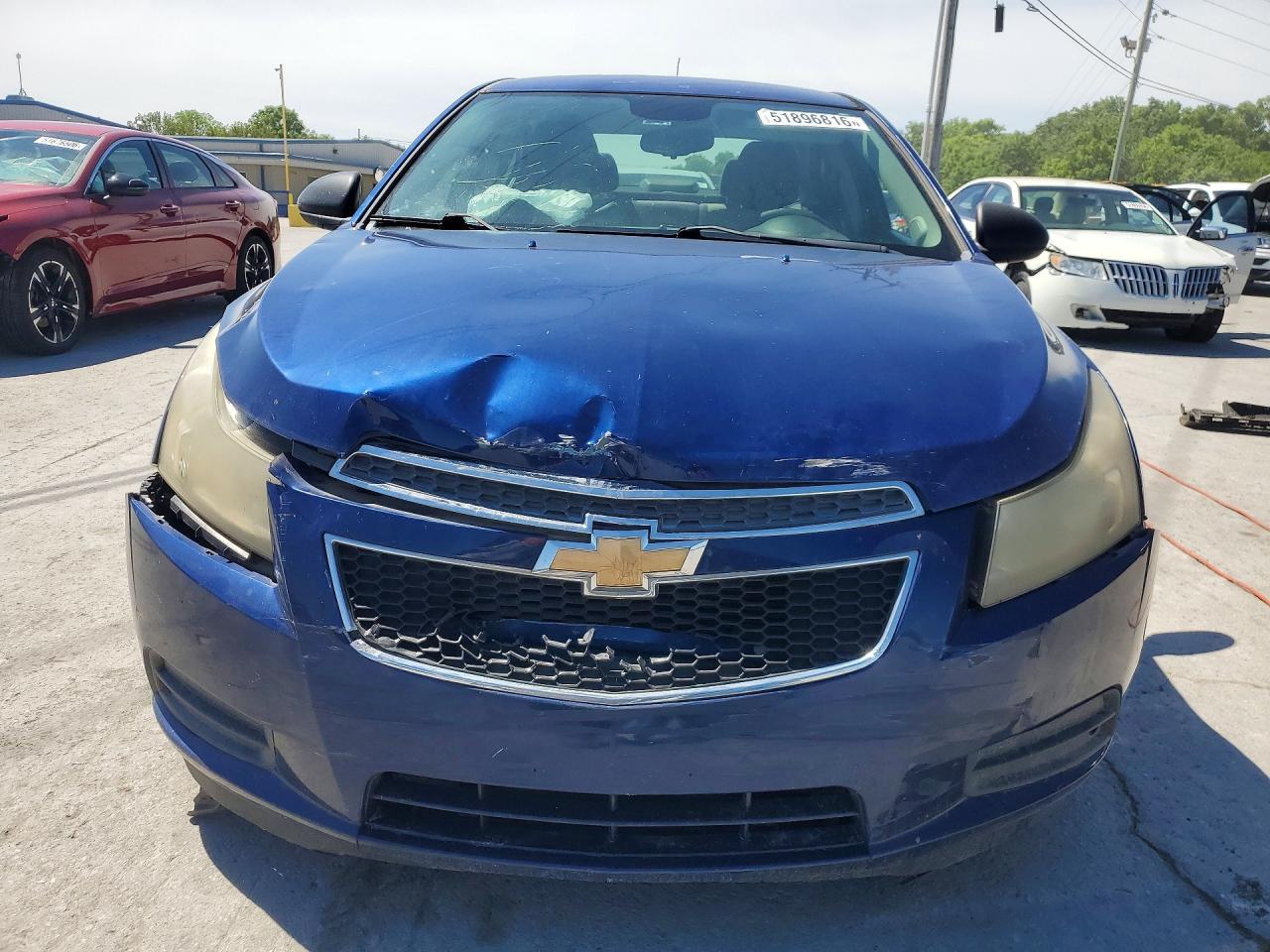 2013 Chevrolet Cruze Ls - Image 5