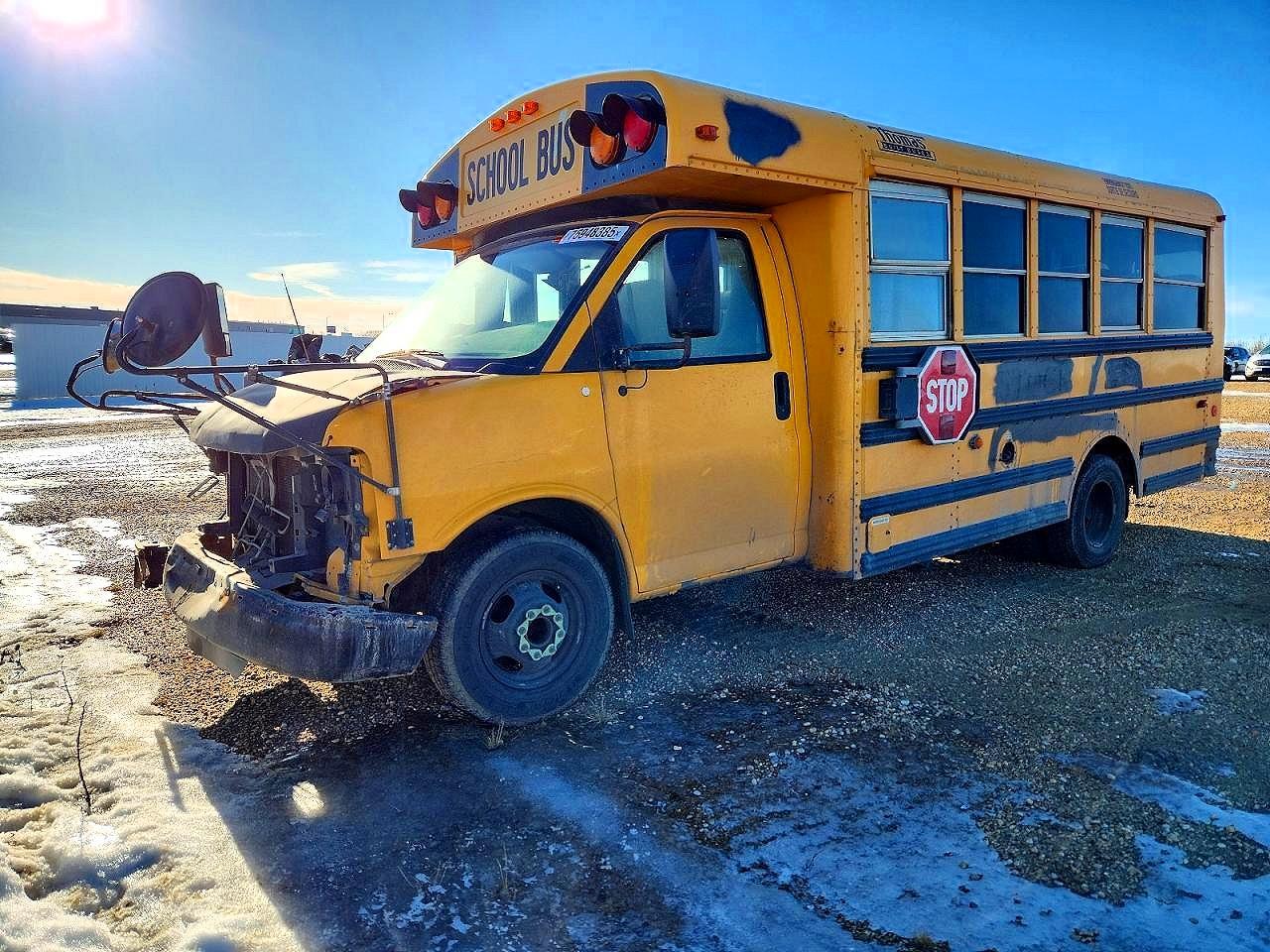 2011 Chevrolet Express Cutaway G3500