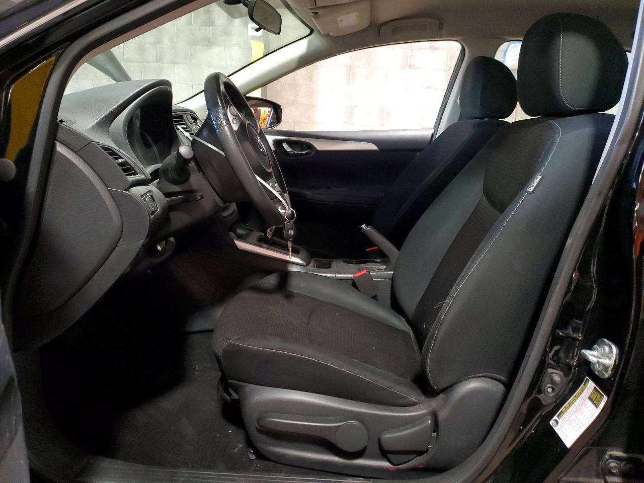 2019 Nissan Sentra S - Фото 7