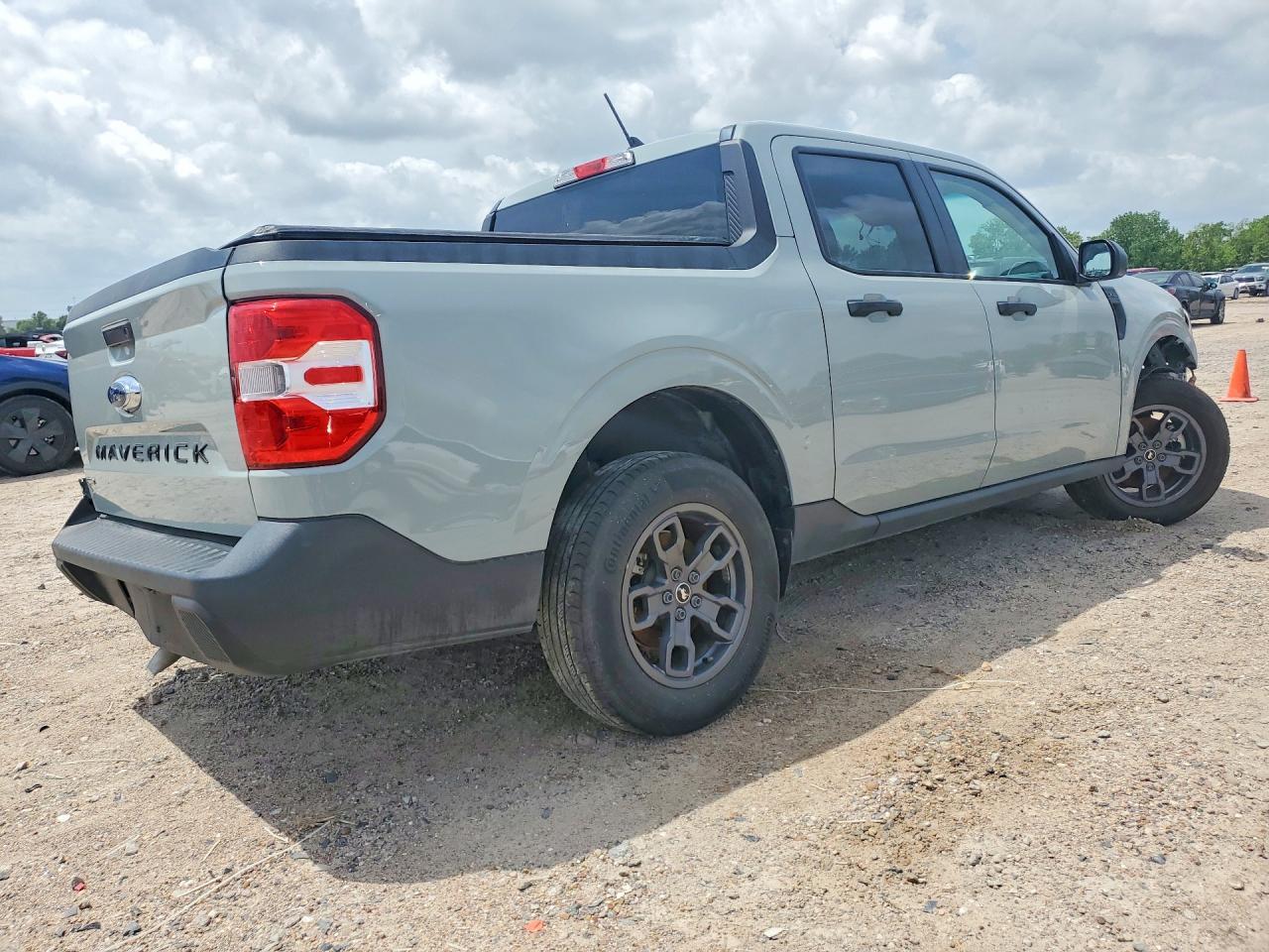 2023 Ford Maverick Xl - Image 3