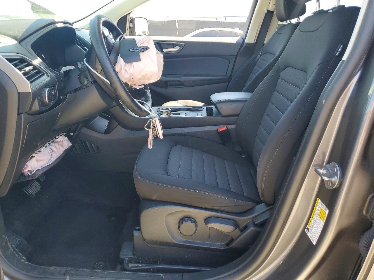 2024 Ford Edge Se - Image 7