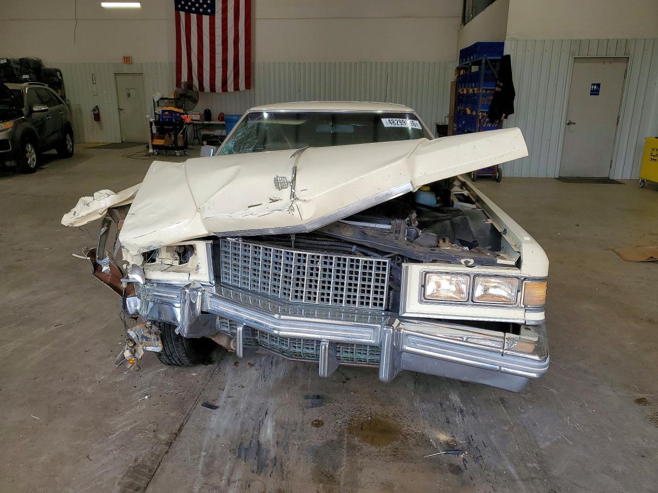 1976 Cadillac Deville - Фото 5