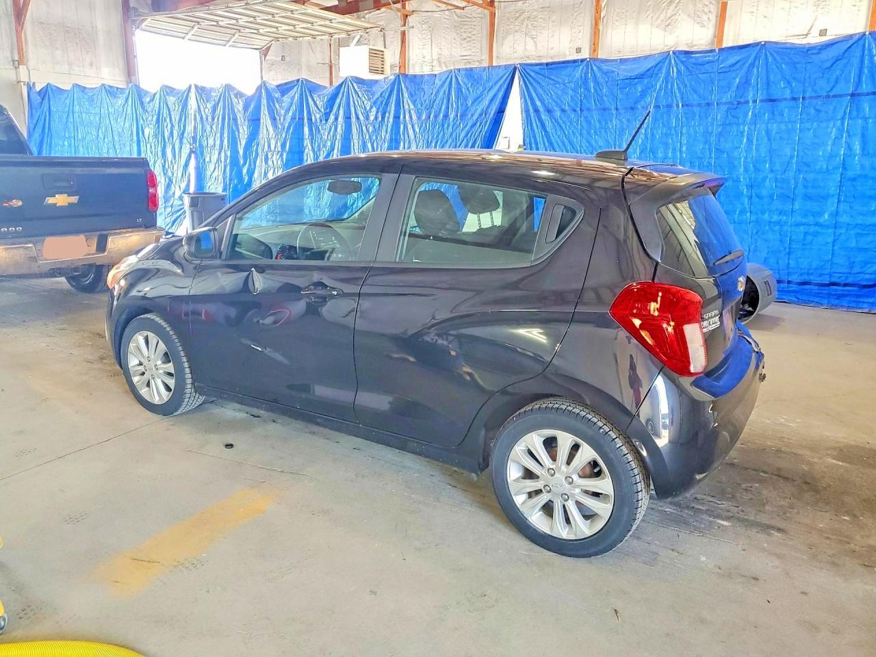2017 Chevrolet Spark 1Lt - Фото 2