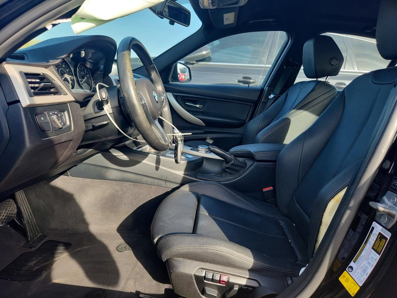 2015 BMW 320 I - Фото 7