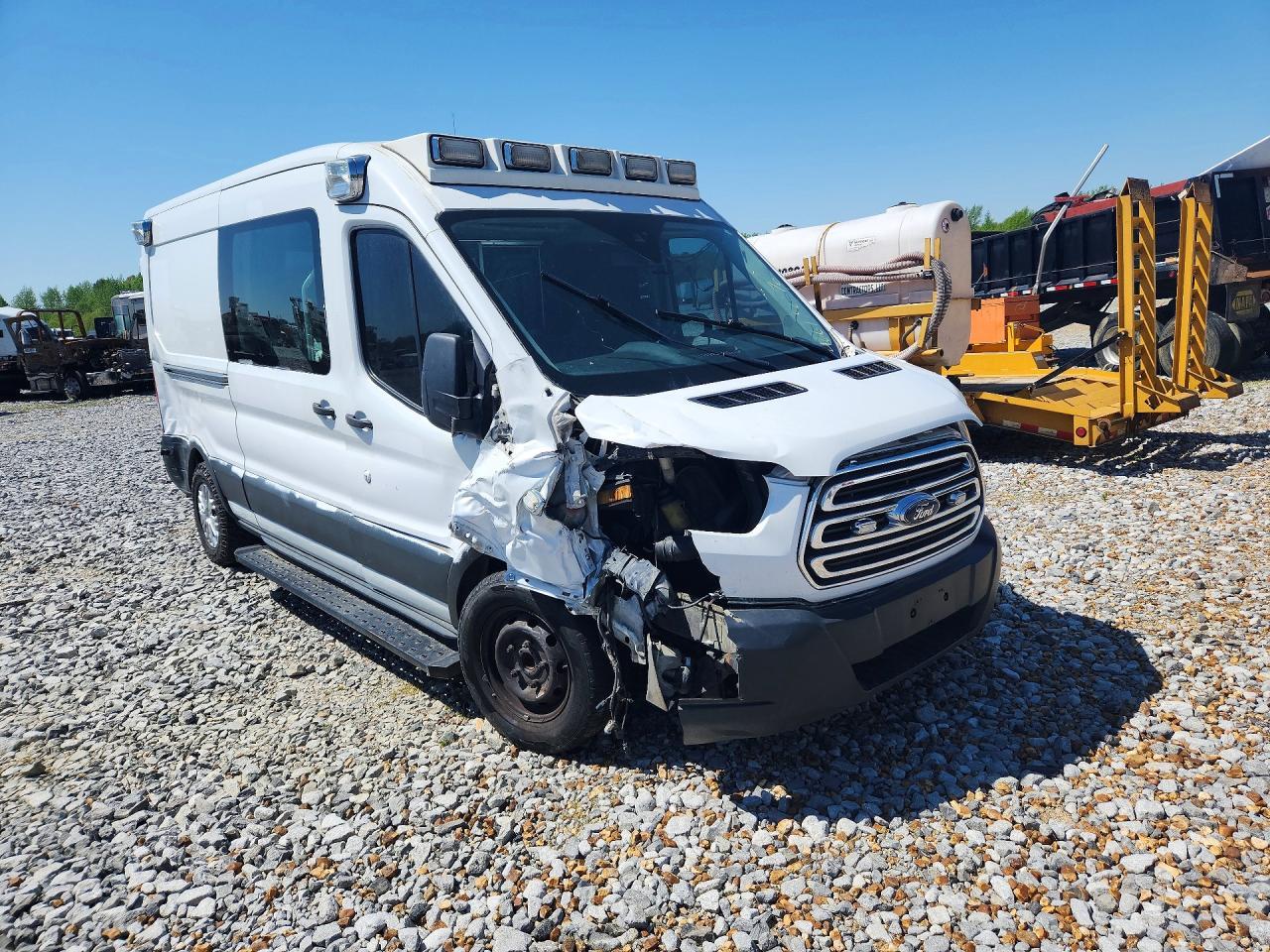 2016 Ford Transit Ambulance - Image 4