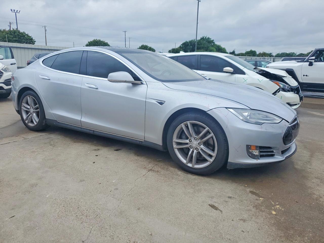2013 Tesla Model S - Фото 4