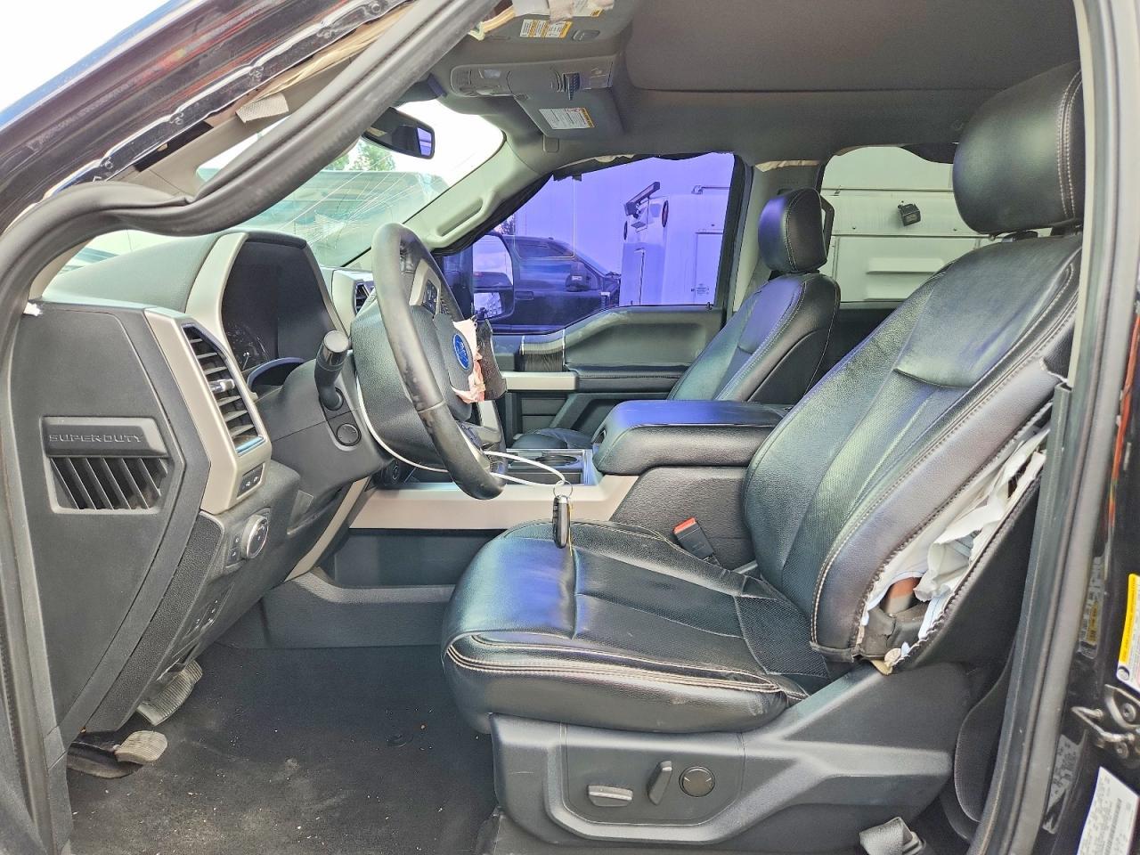 2020 Ford F350 Super Duty - Фото 7