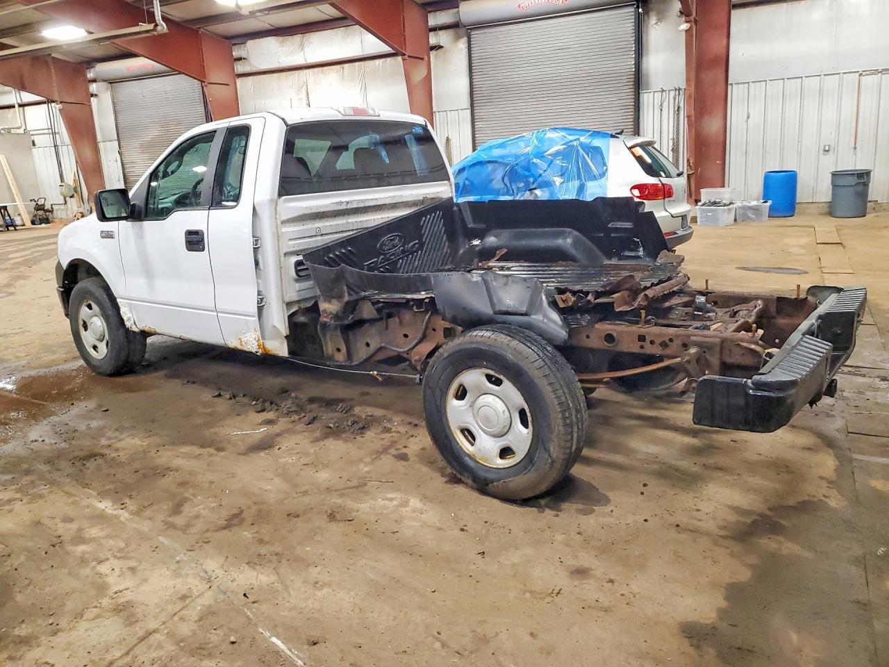 2007 Ford F150 - Image 2