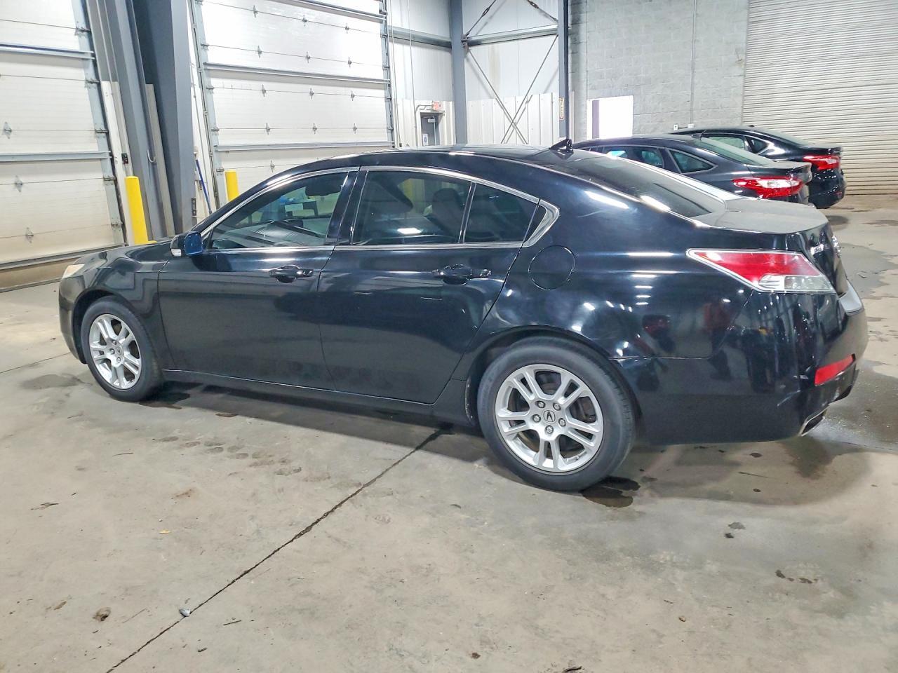 2010 Acura Tl - Image 2