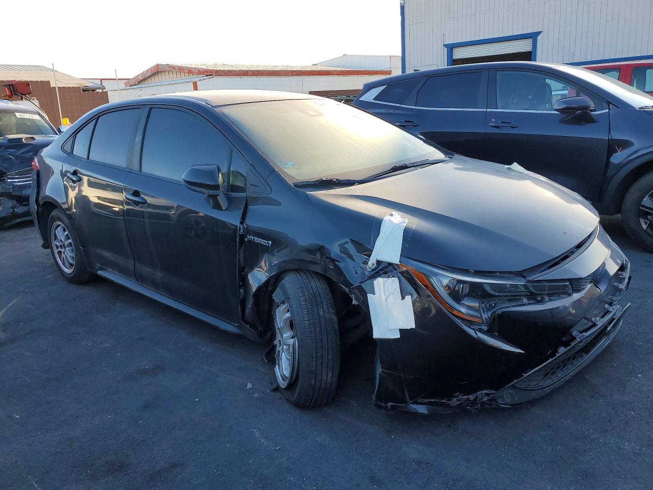 2021 Toyota Corolla Le - Image 4