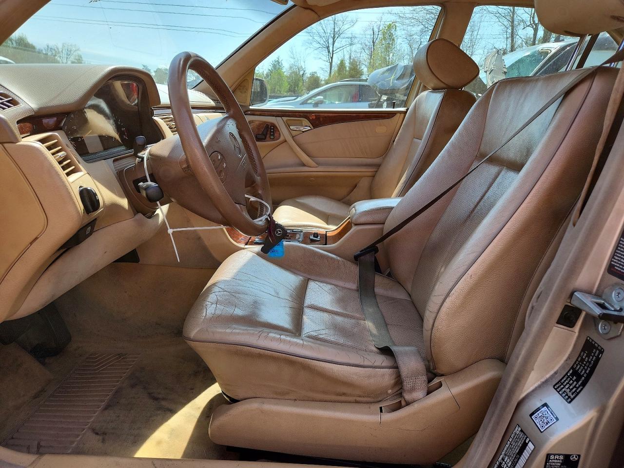 2000 Mercedes-Benz E 320 - Фото 7