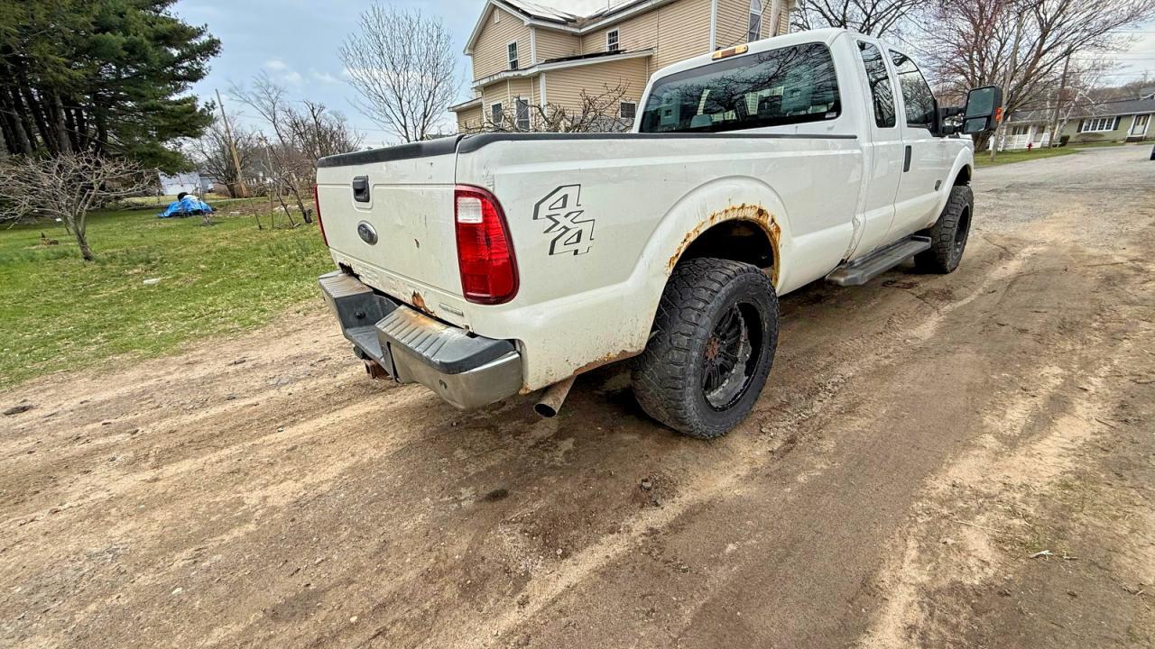 2015 Ford F250 Super Duty - Image 4