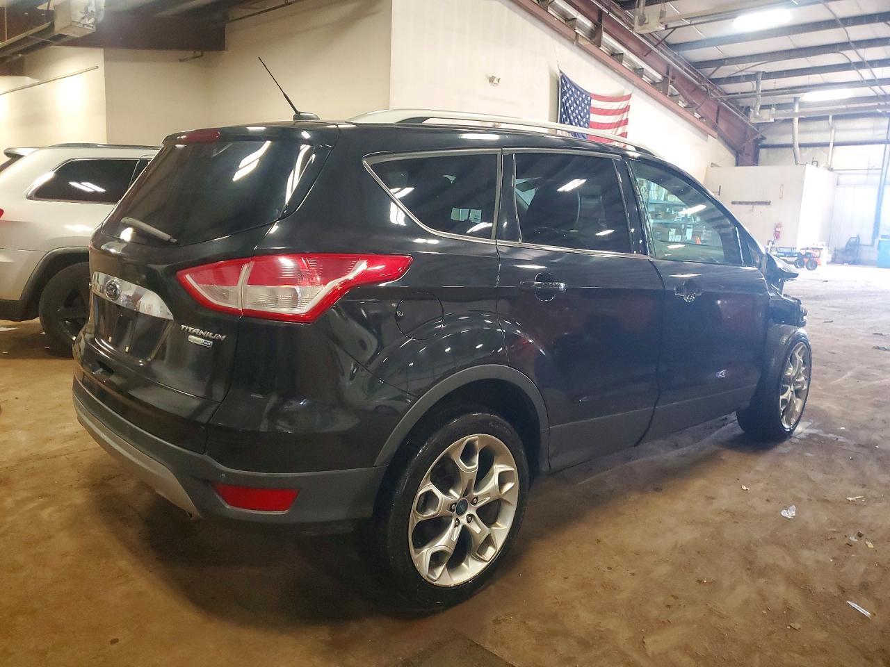 2014 Ford Escape Titanium - Image 3