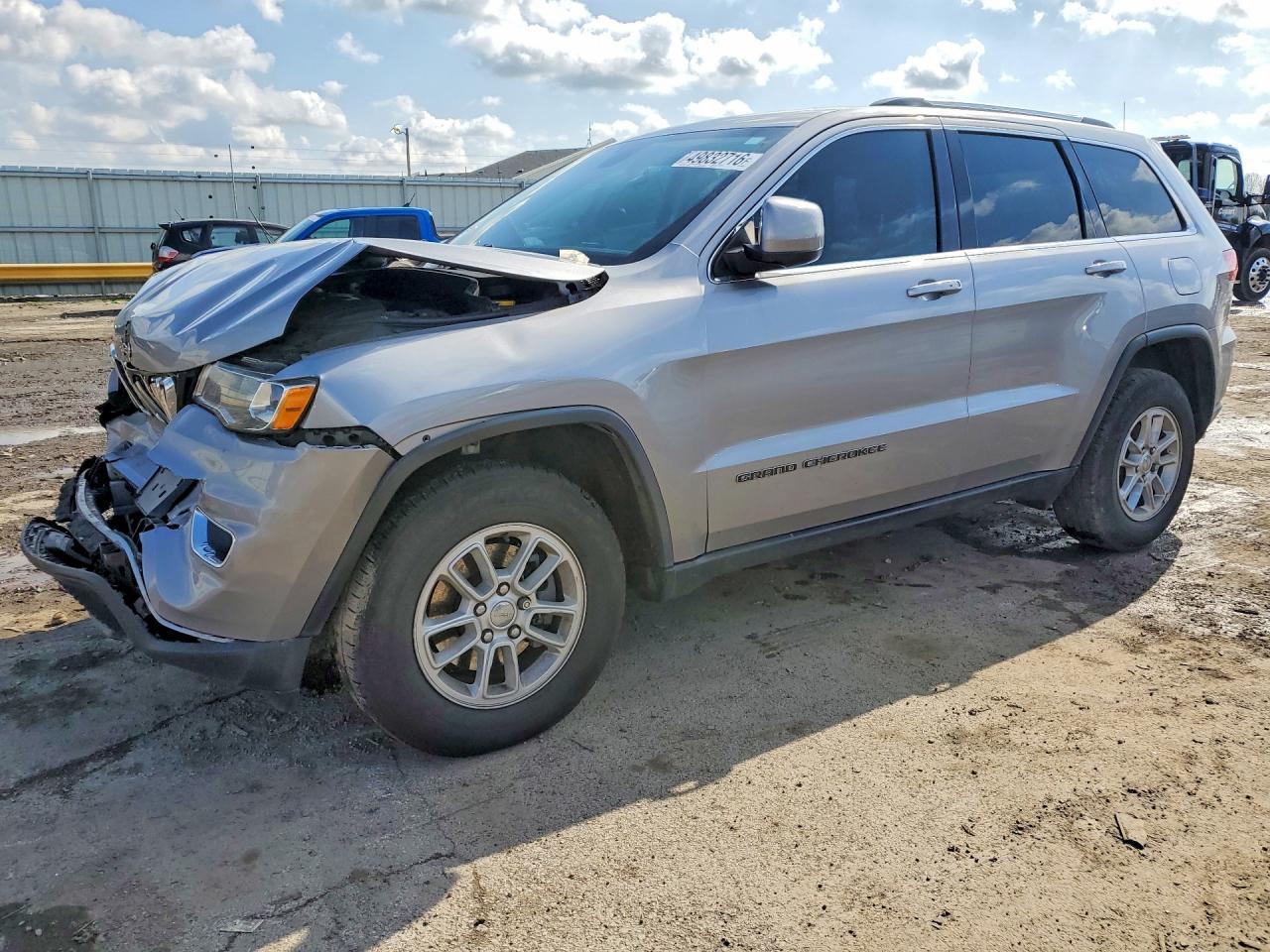 2020 Jeep Grand Cherokee Laredo