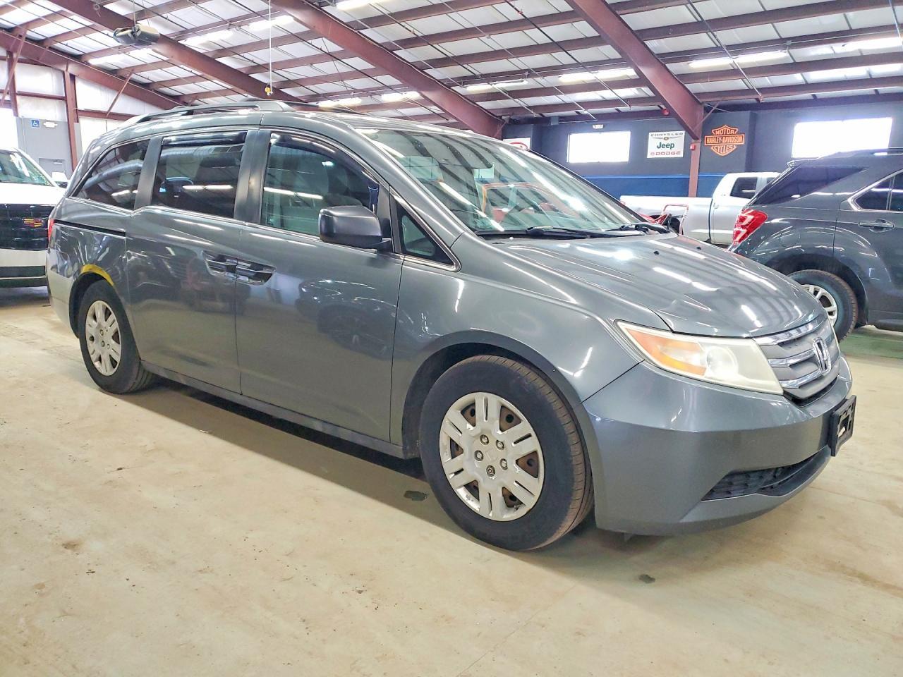 2012 Honda Odyssey Lx - Image 4