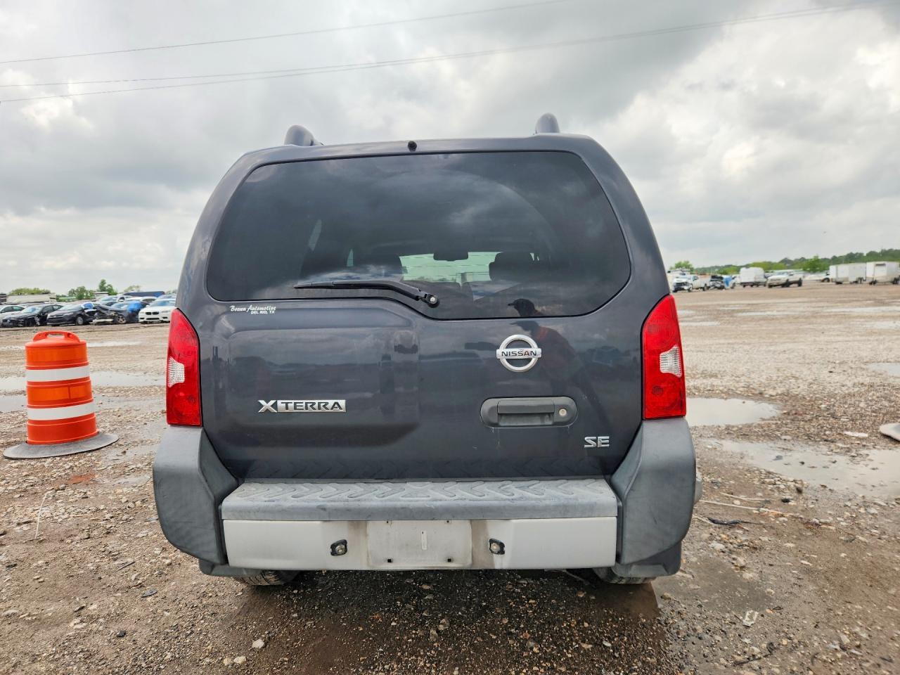 2009 Nissan Xterra X - Image 6