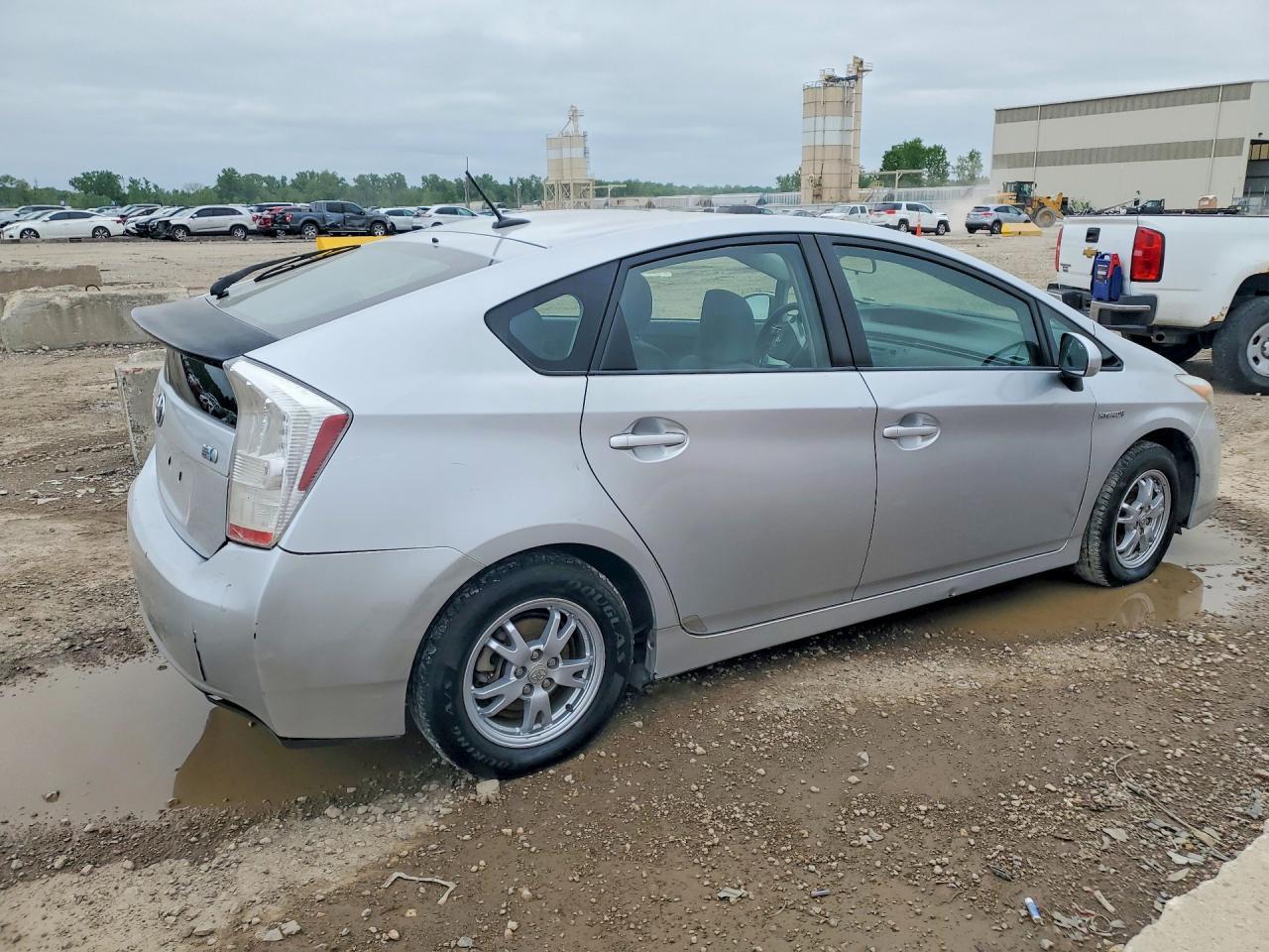 2010 Toyota Prius Ii - Фото 3