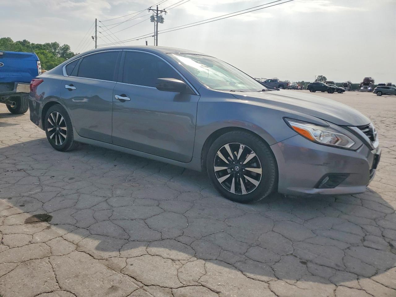 2018 Nissan Altima 2.5 Sv - Image 4