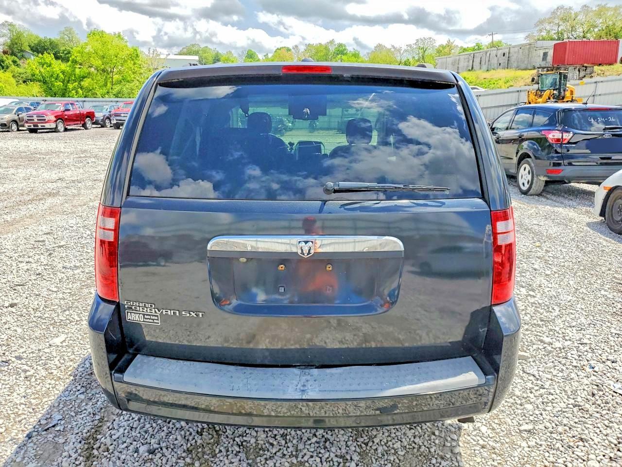 2008 Dodge Grand Caravan Sxt - Фото 6