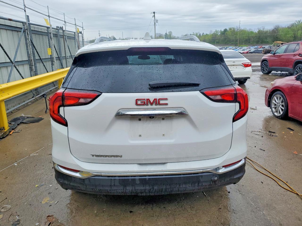 2021 GMC Terrain Slt - Image 6