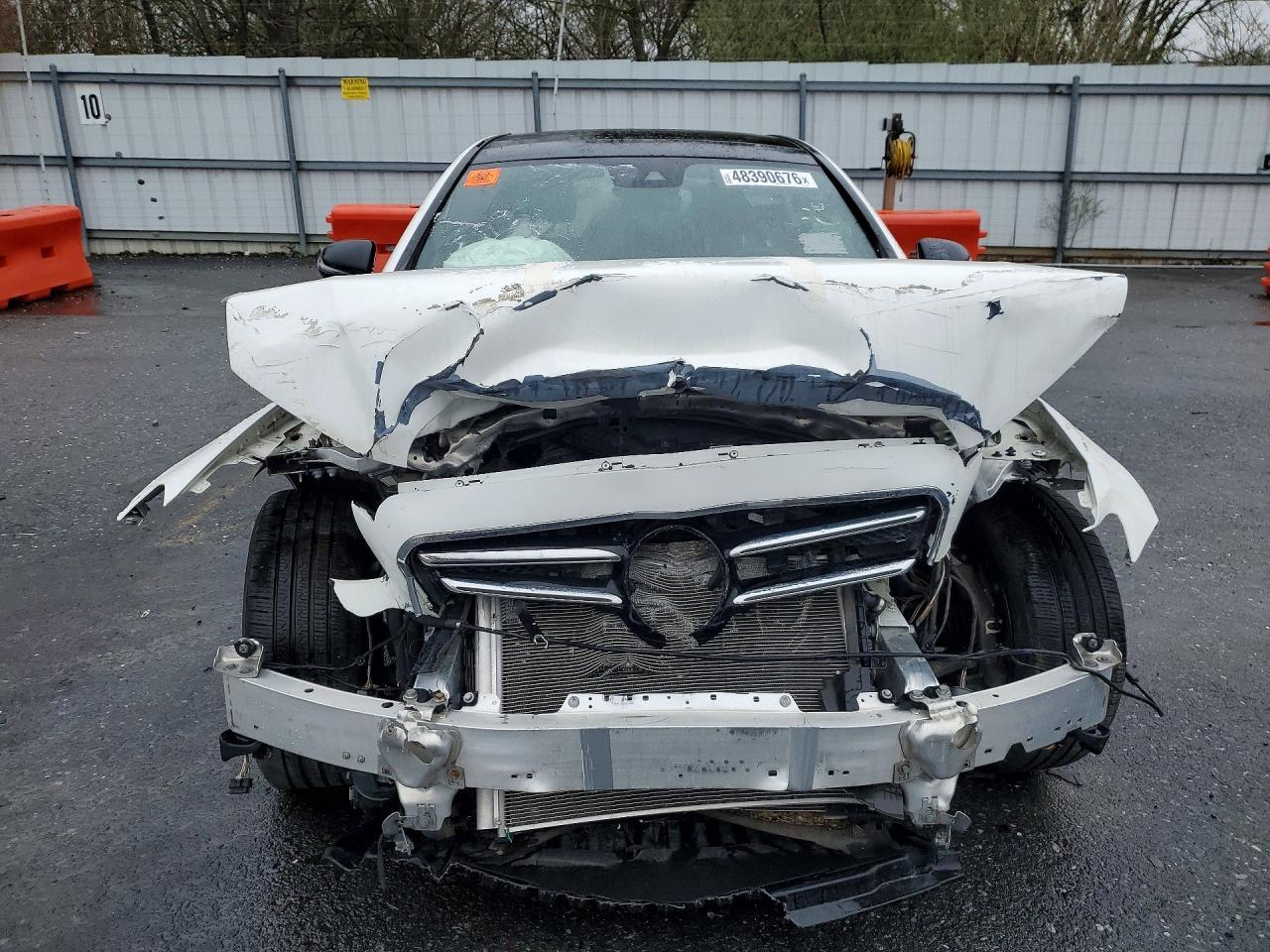 2018 Mercedes-Benz E 300 4Matic - Фото 5