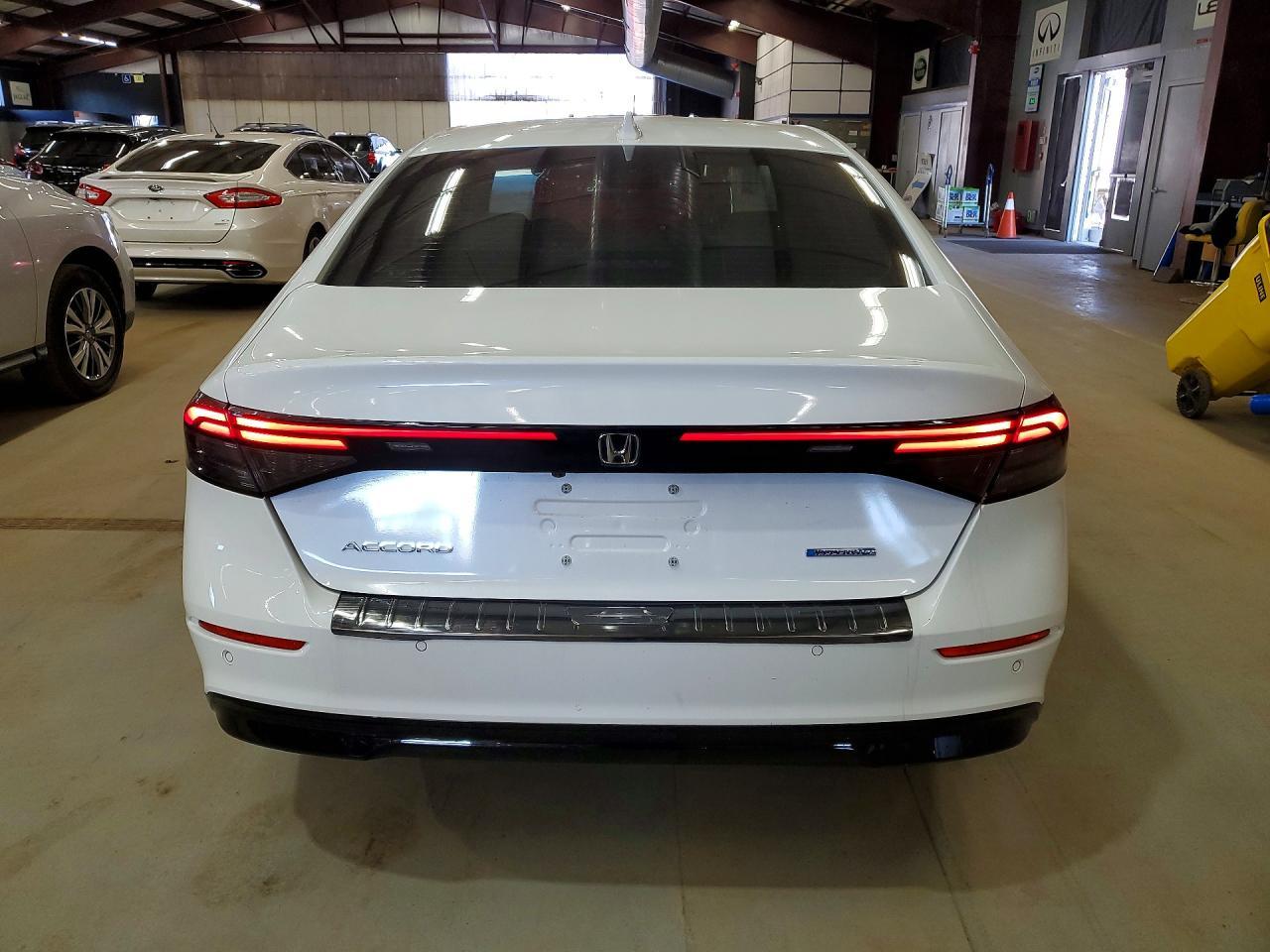 2023 Honda Accord Hybrid Exl - Image 6