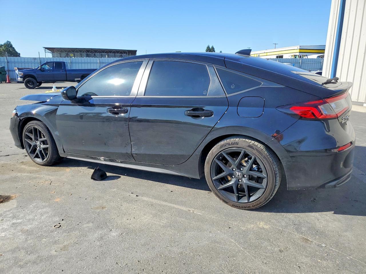 2025 Honda Civic Sport - Image 2