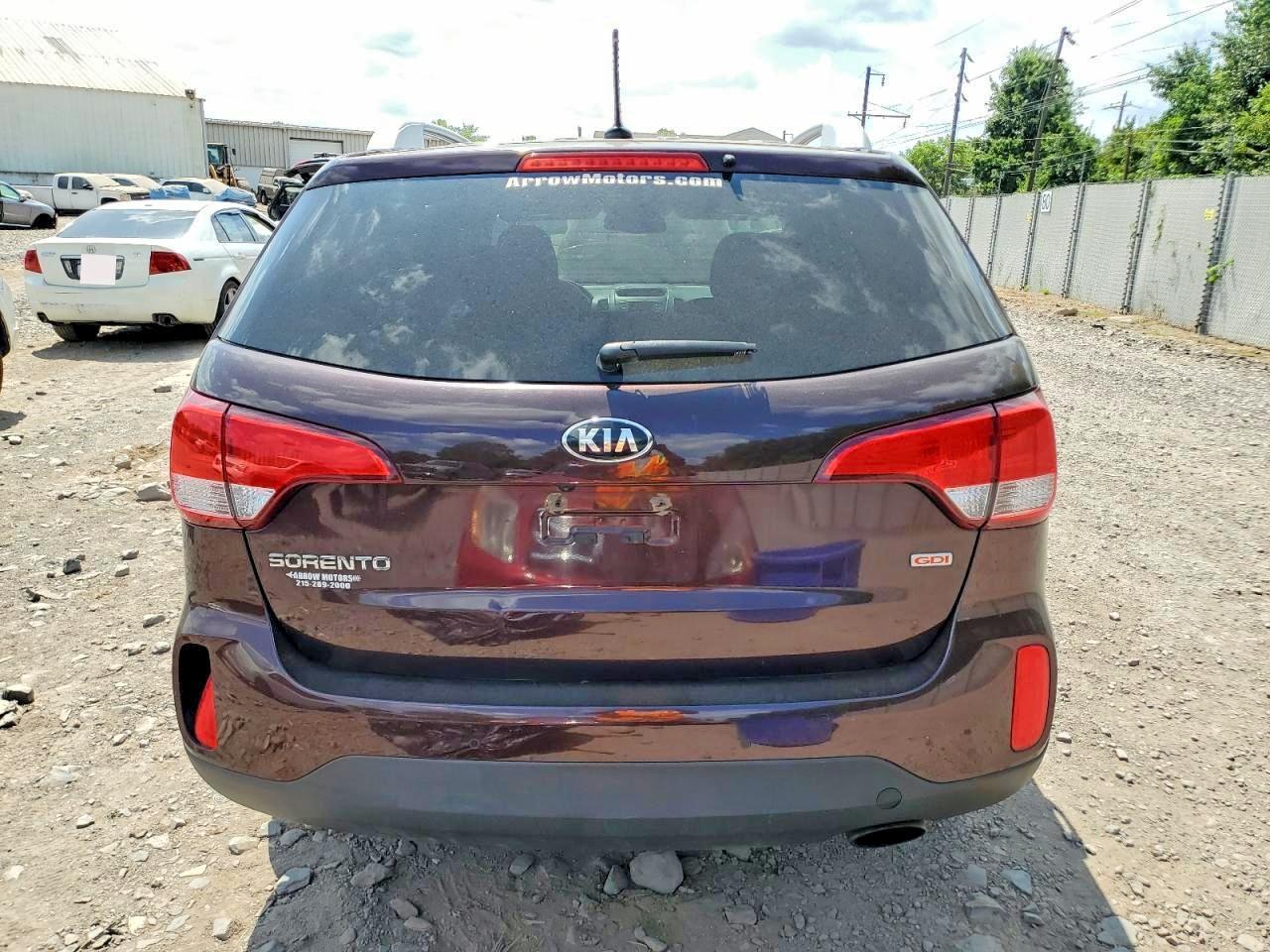 2015 Kia Sorento Lx - Image 6
