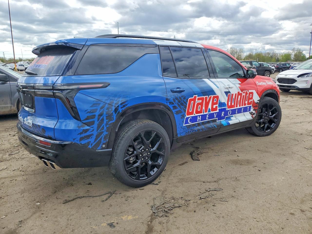 2024 Chevrolet Traverse Rs - Фото 3