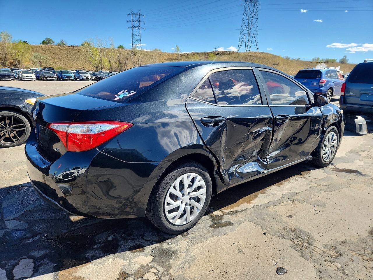 2015 Toyota Corolla Le - Фото 3