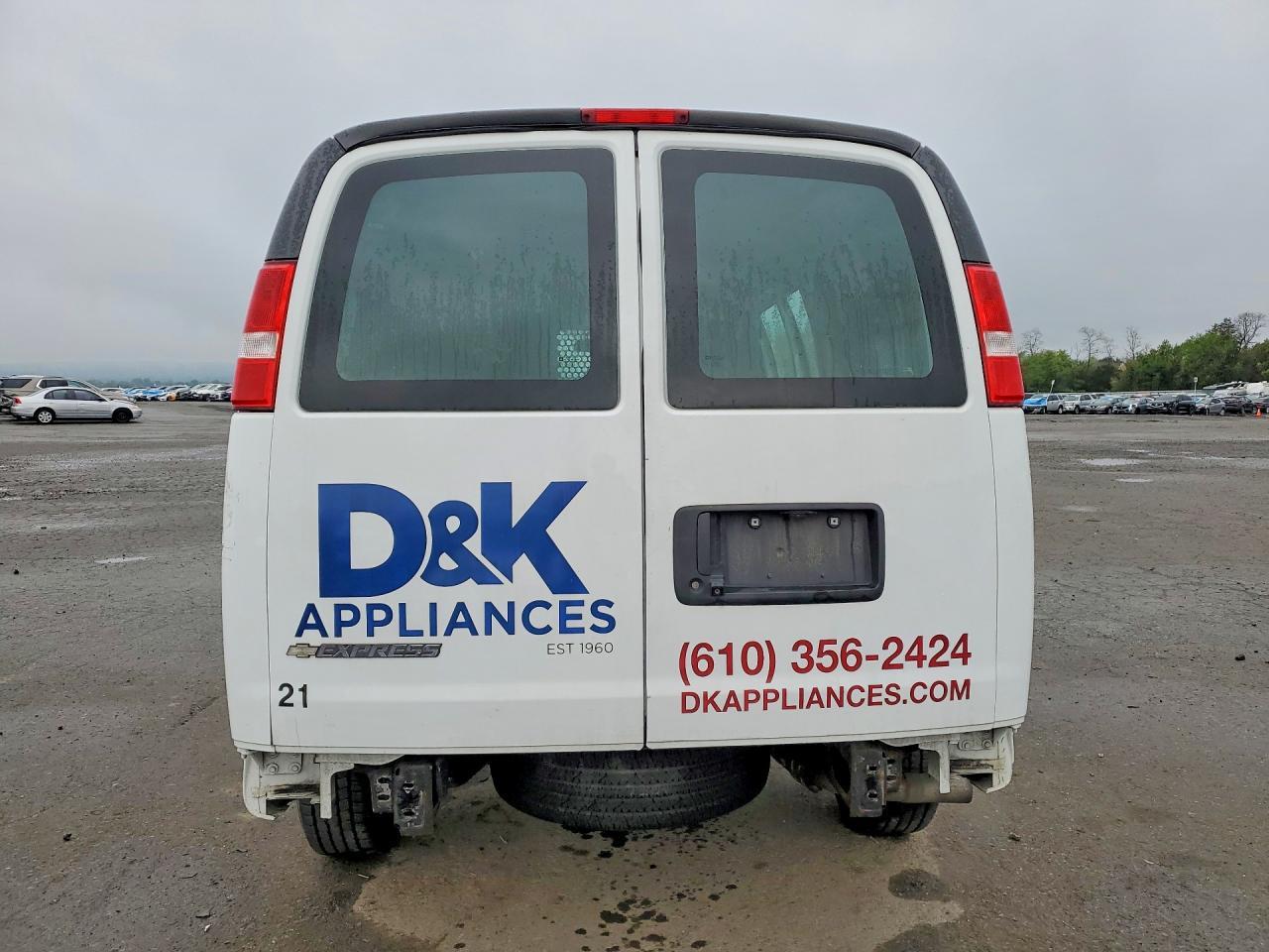 2021 Chevrolet Express G2500 - Фото 6
