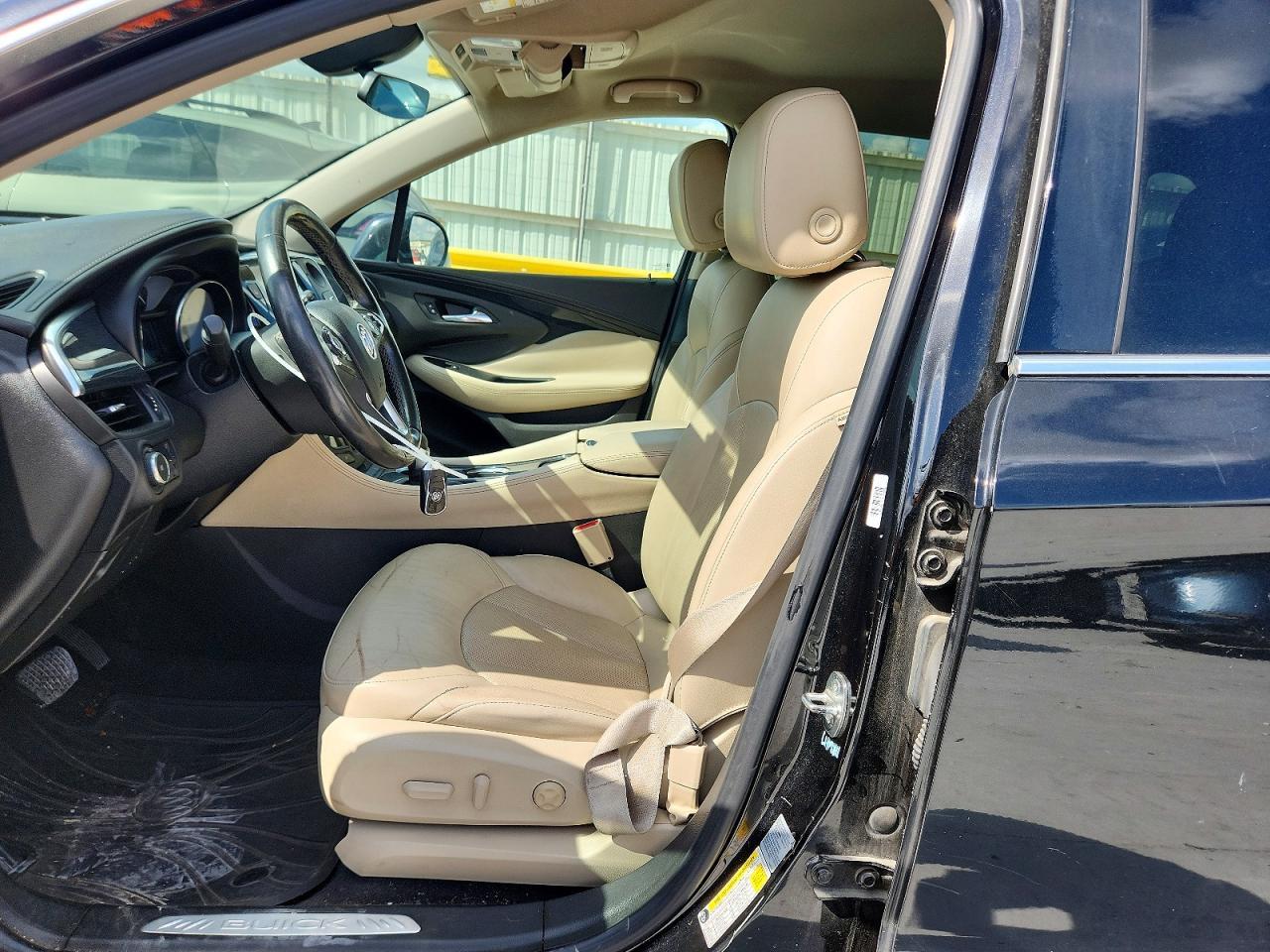 2017 Buick Envision Essence - Фото 7