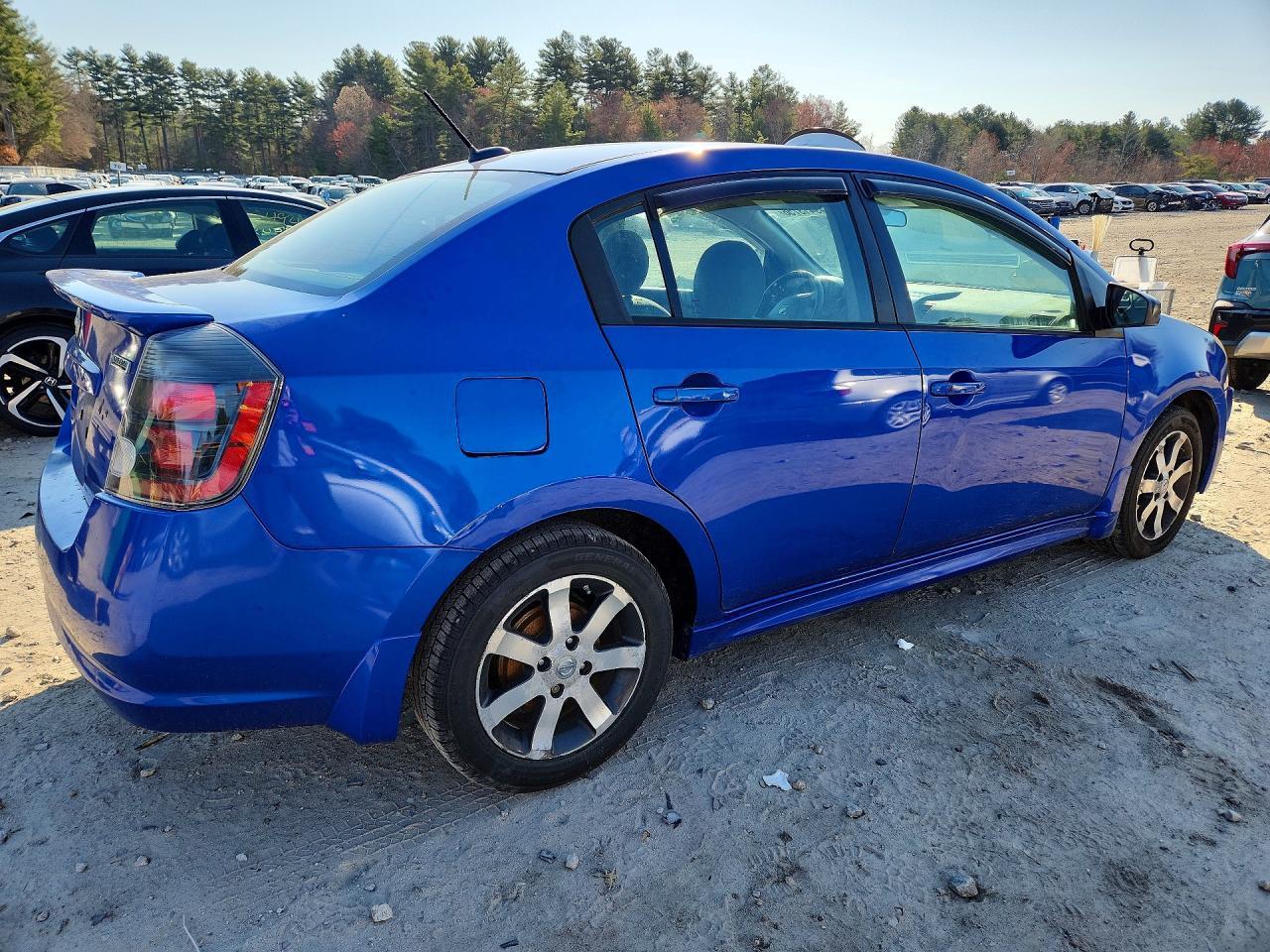 2012 Nissan Sentra 2.0 - Фото 3