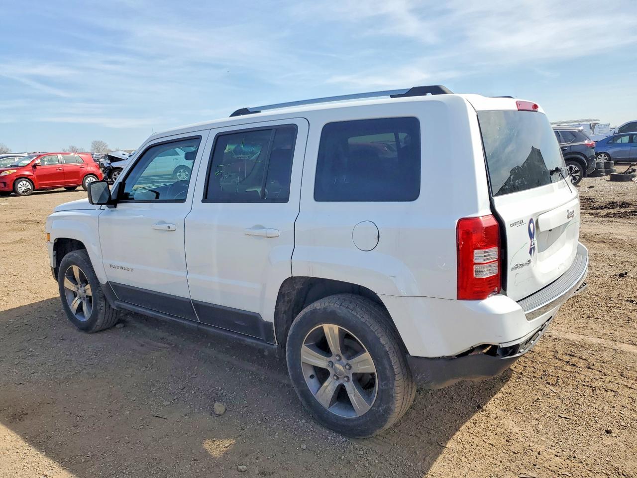 2017 Jeep Patriot Latitude - Фото 2