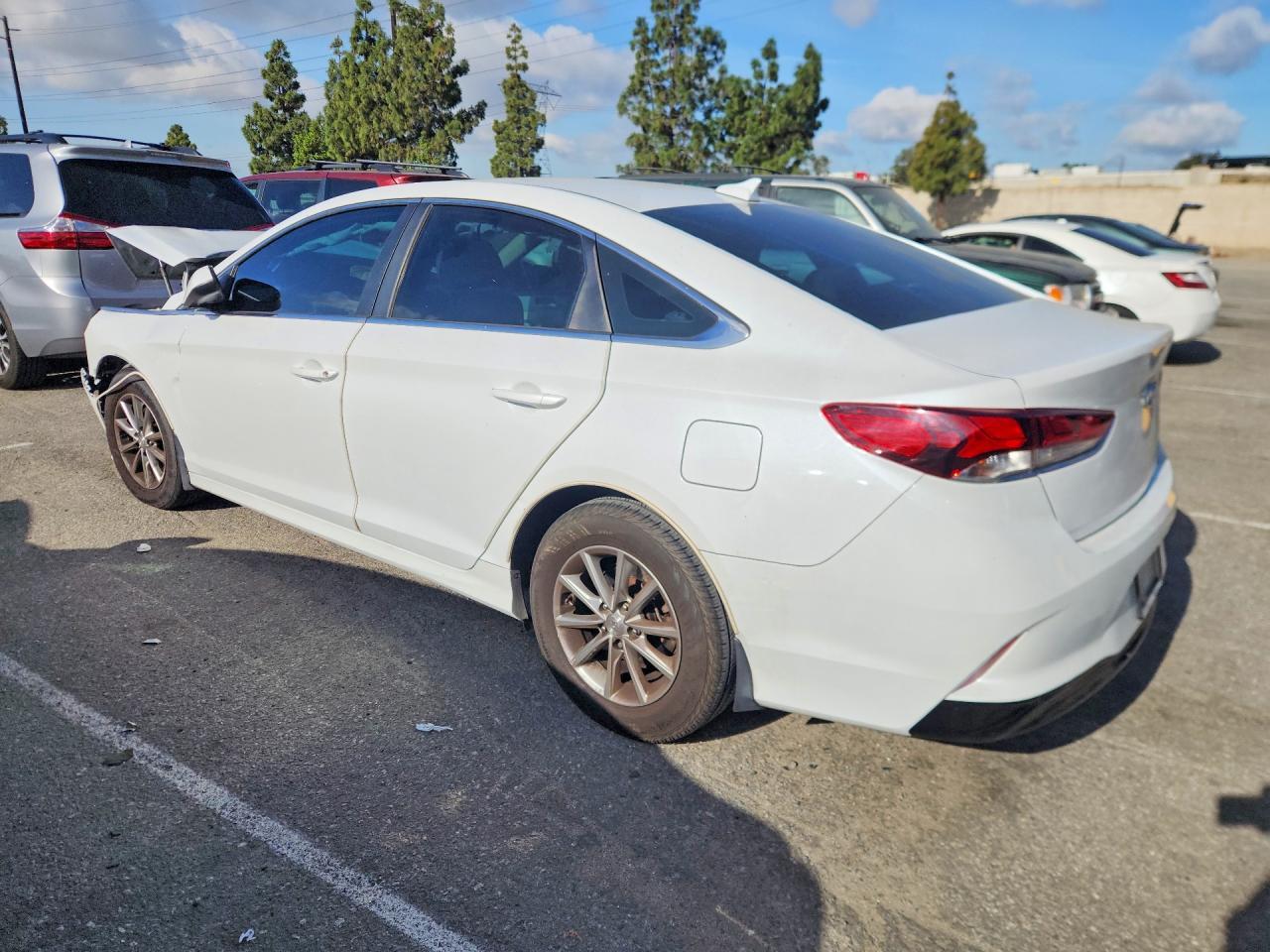 2018 Hyundai Sonata Se - Фото 2