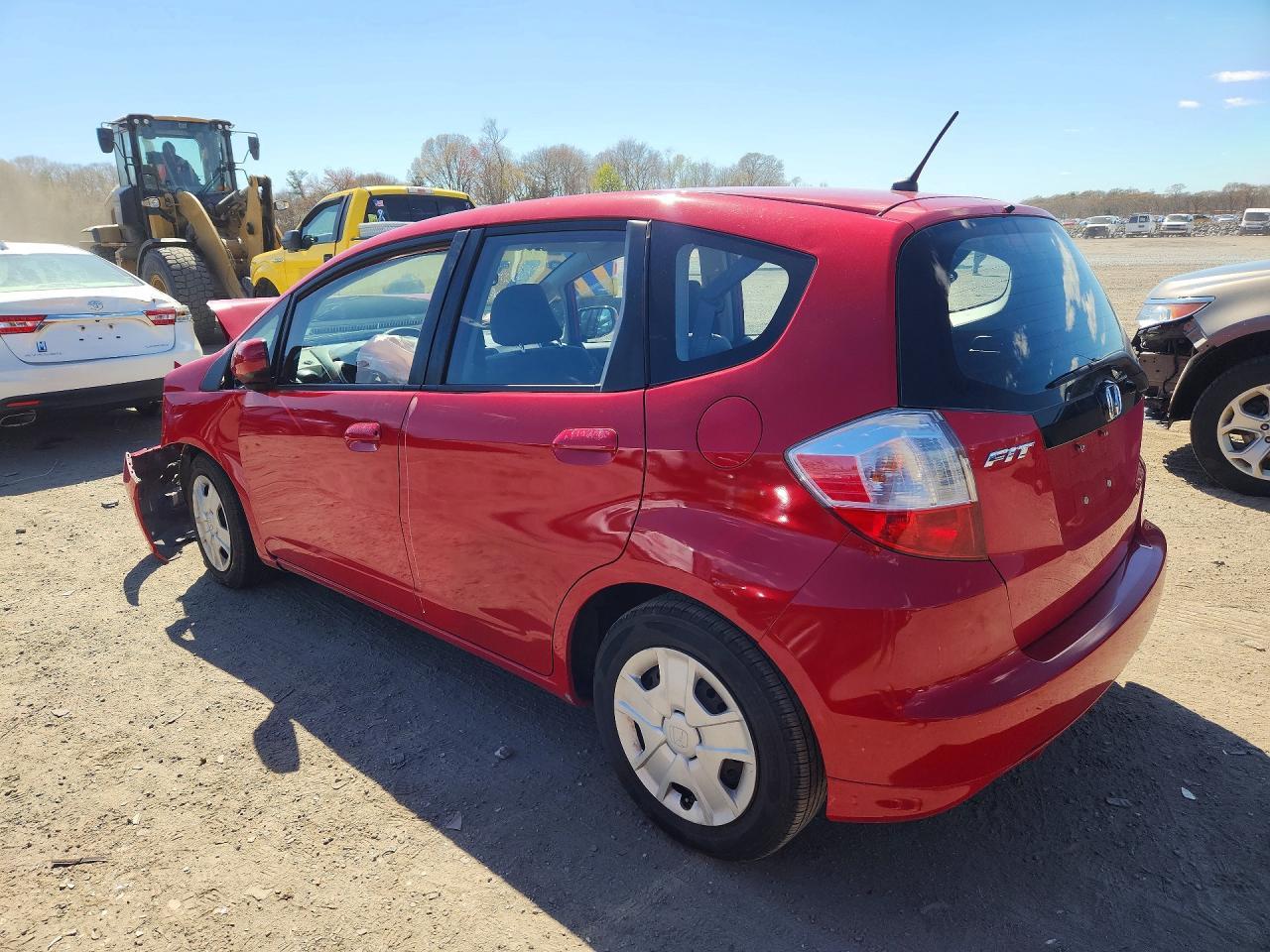 2013 Honda Fit - Фото 2