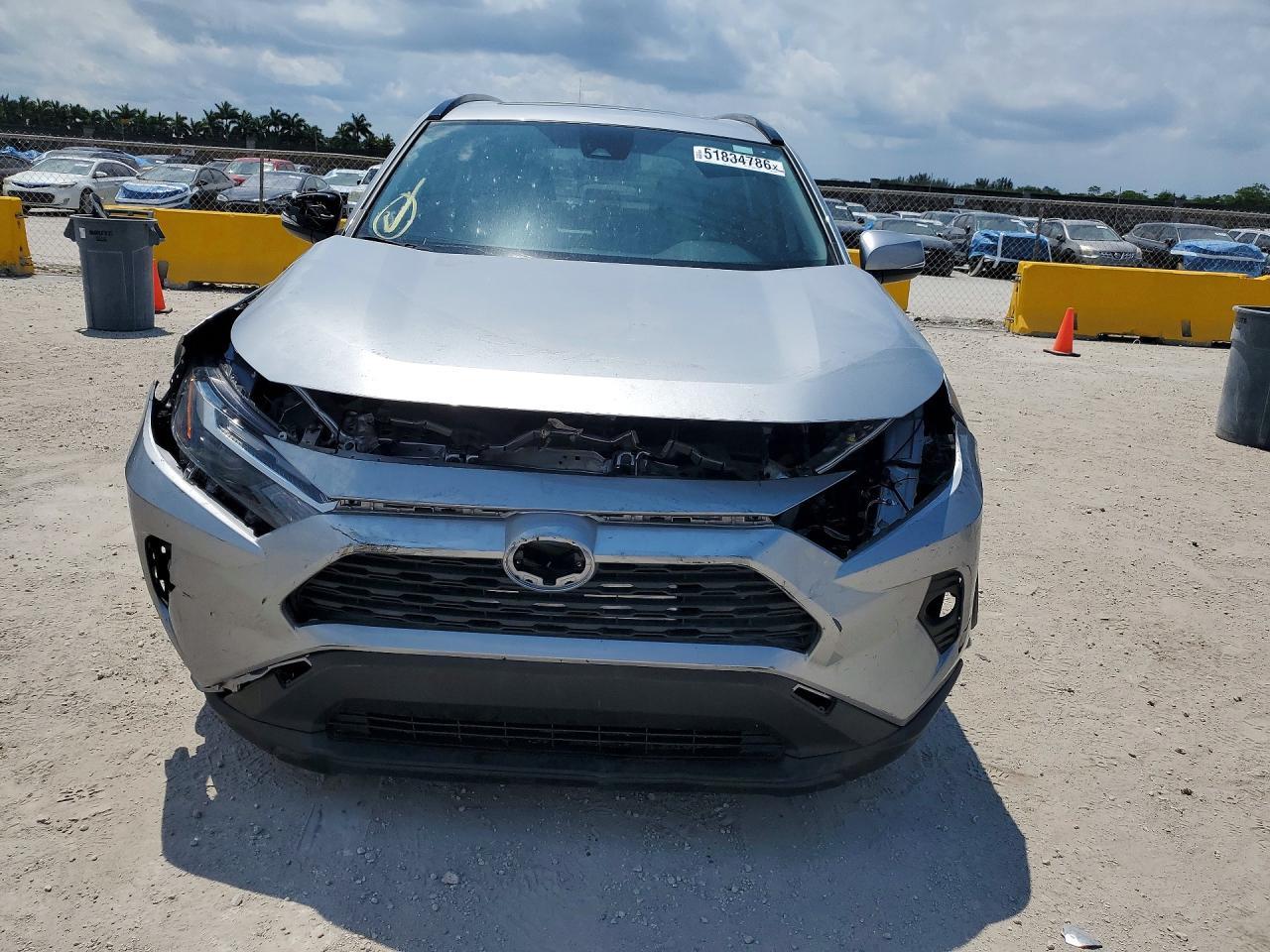 2025 Toyota Rav4 Xle - Фото 5