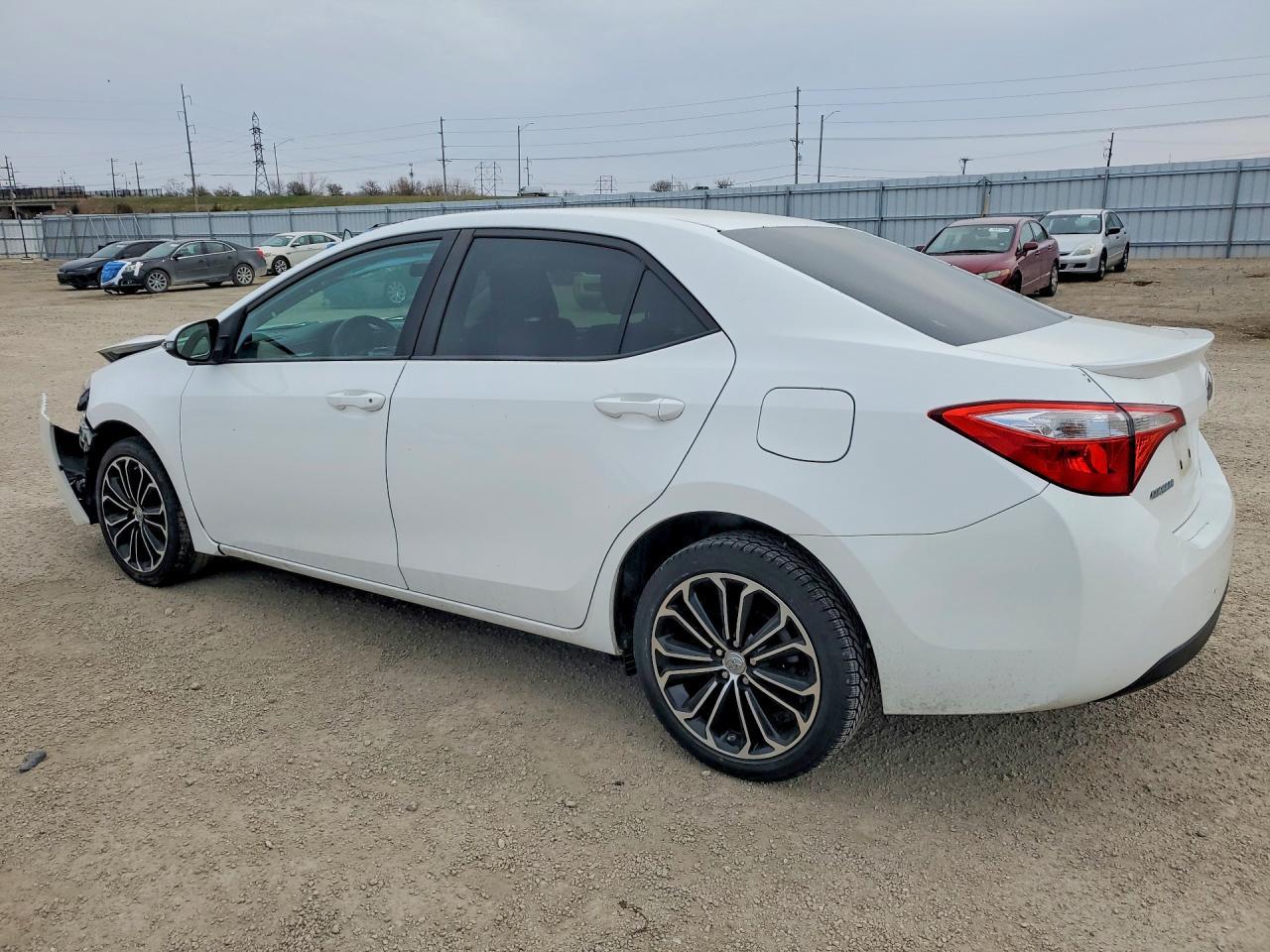 2014 Toyota Corolla S Plus - Фото 2