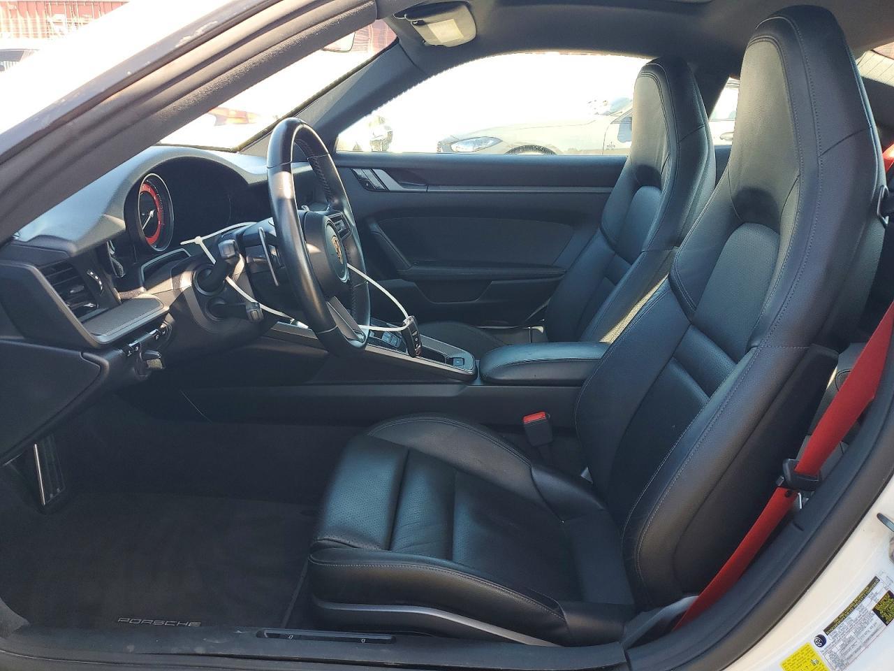 2021 Porsche 911 Carrera - Image 7