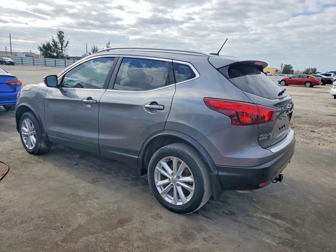 2018 Nissan Rogue Sport Sv - Фото 2