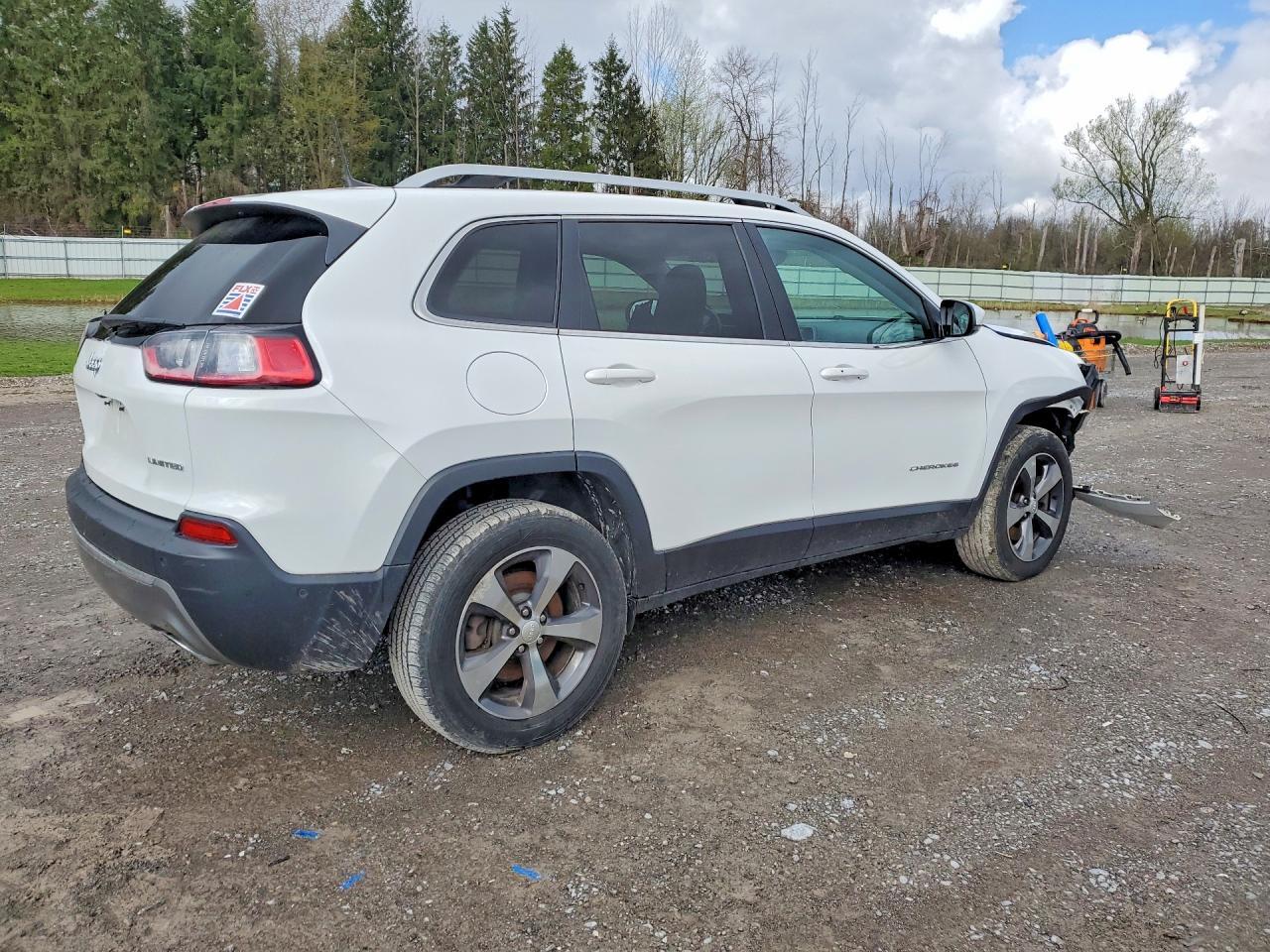 2019 Jeep Cherokee Limited - Image 3
