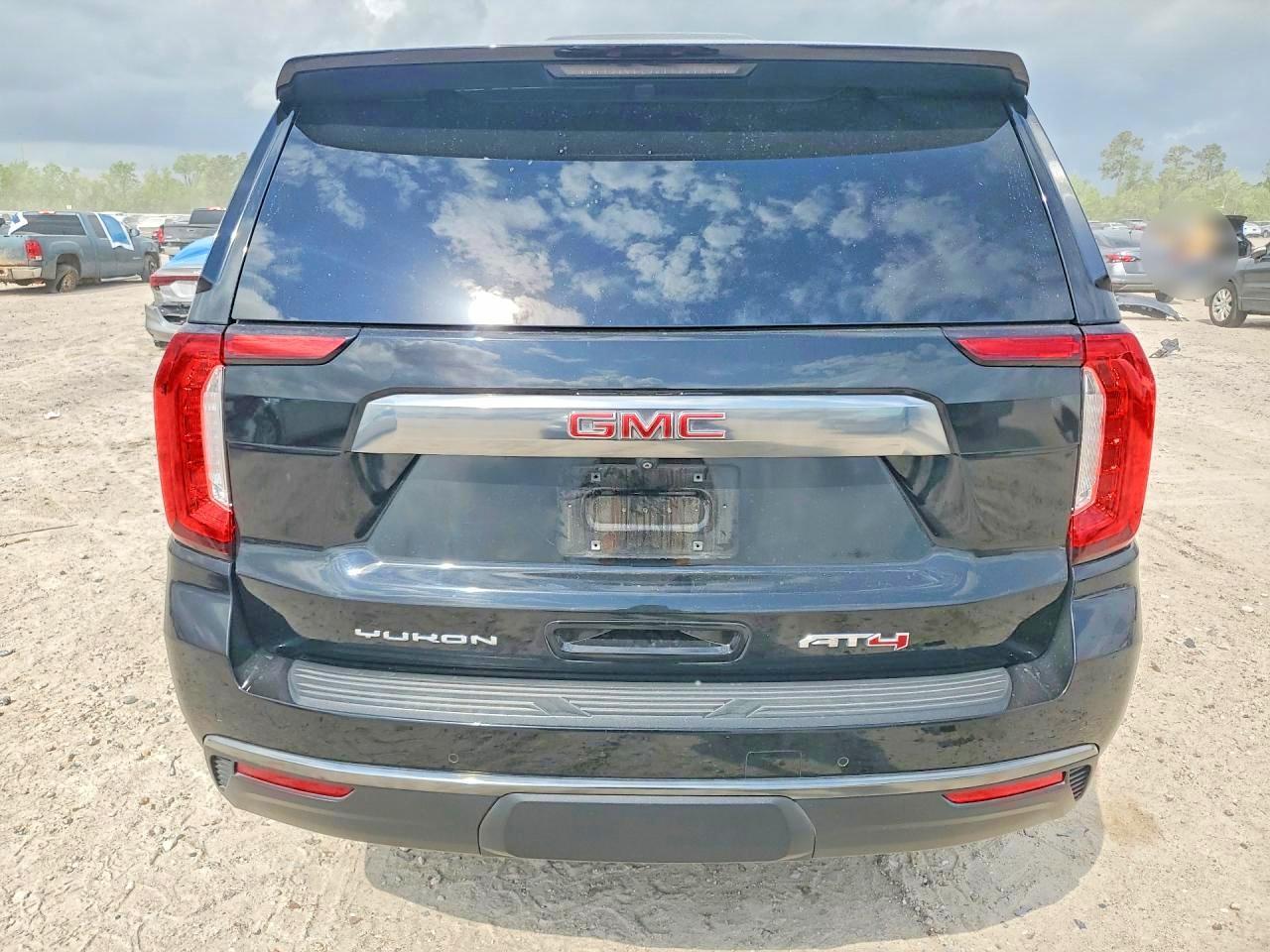 2021 GMC Yukon At4 - Image 6