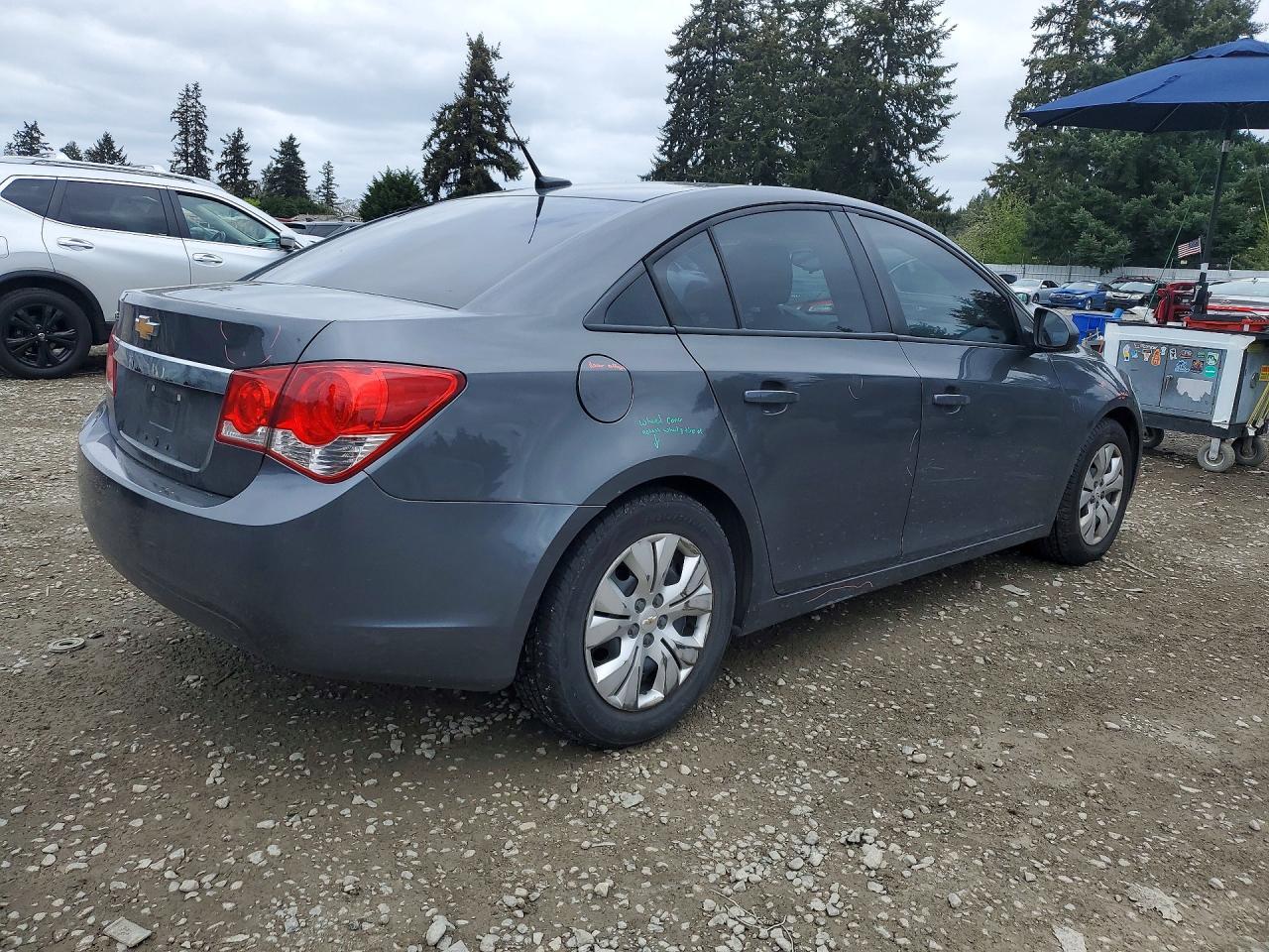 2013 Chevrolet Cruze Ls - Фото 3