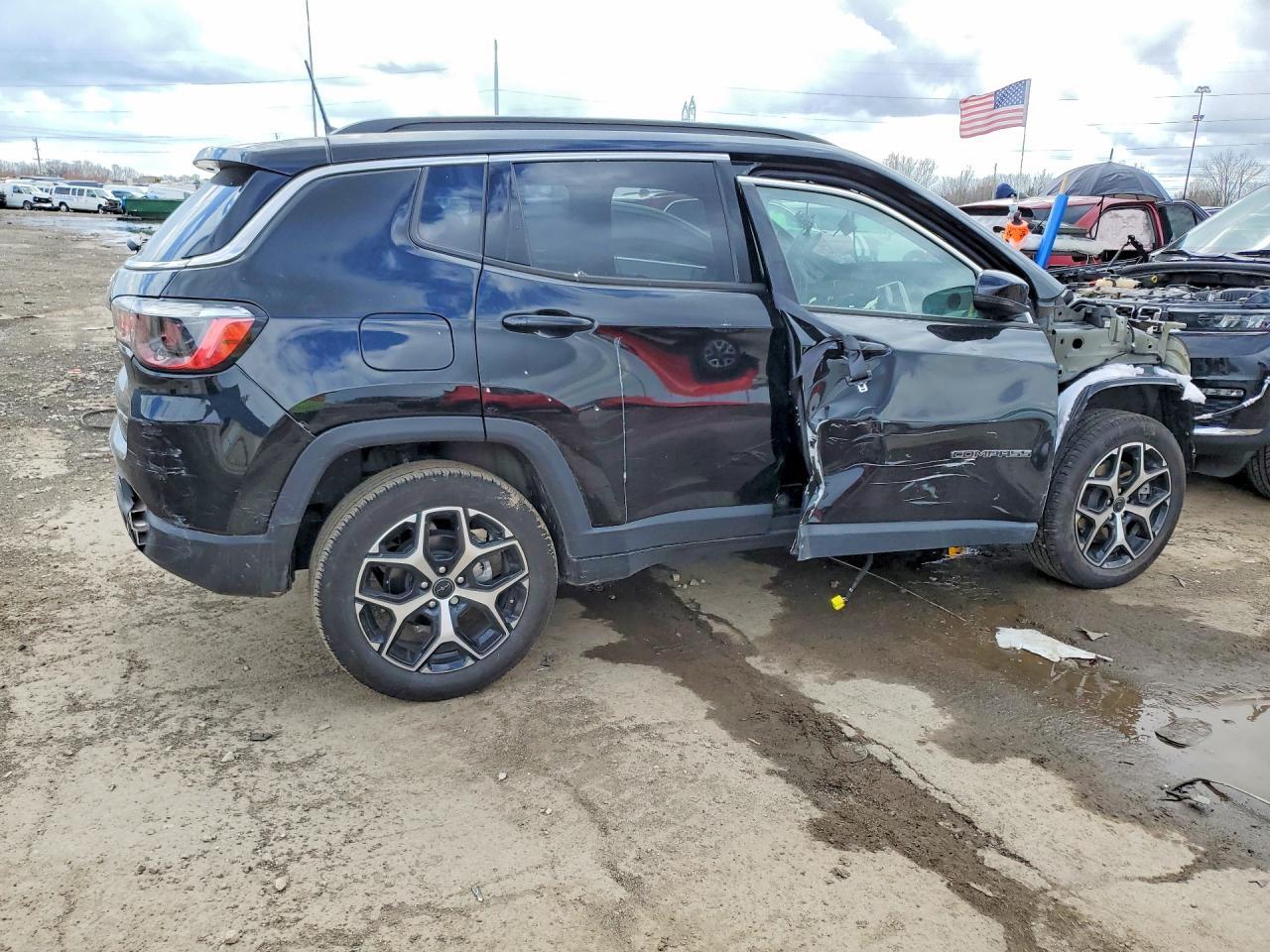 2025 Jeep Compass Limited - Фото 3