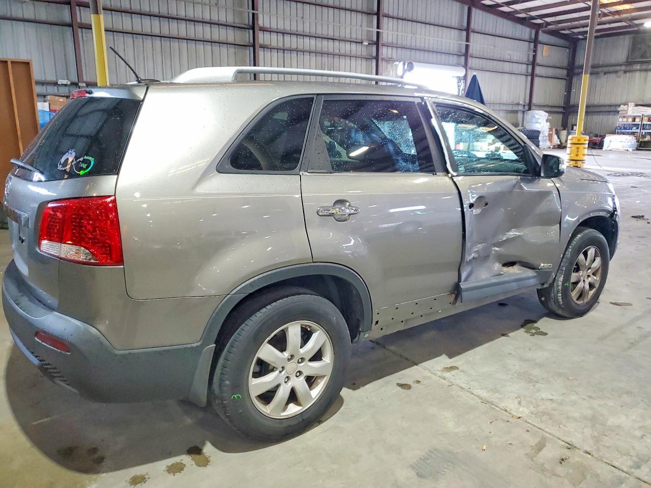 2011 Kia Sorento Lx - Фото 3