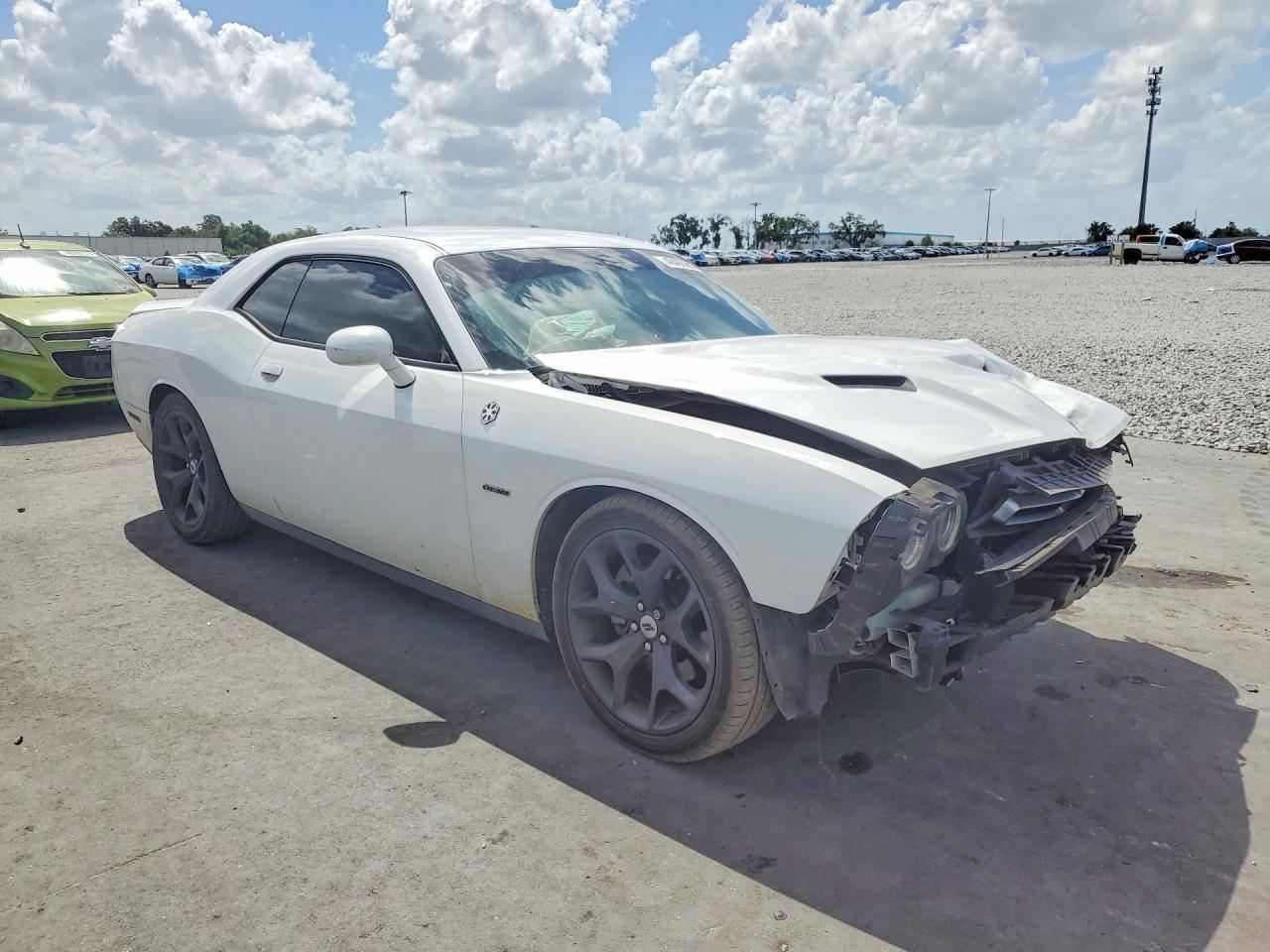 2018 Dodge Challenger R - Фото 4