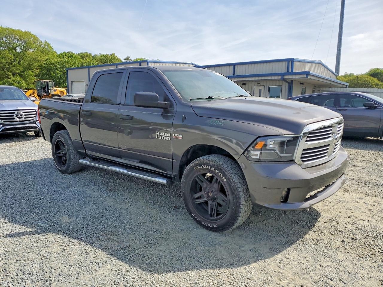 2016 Ram 1500 St - Image 4